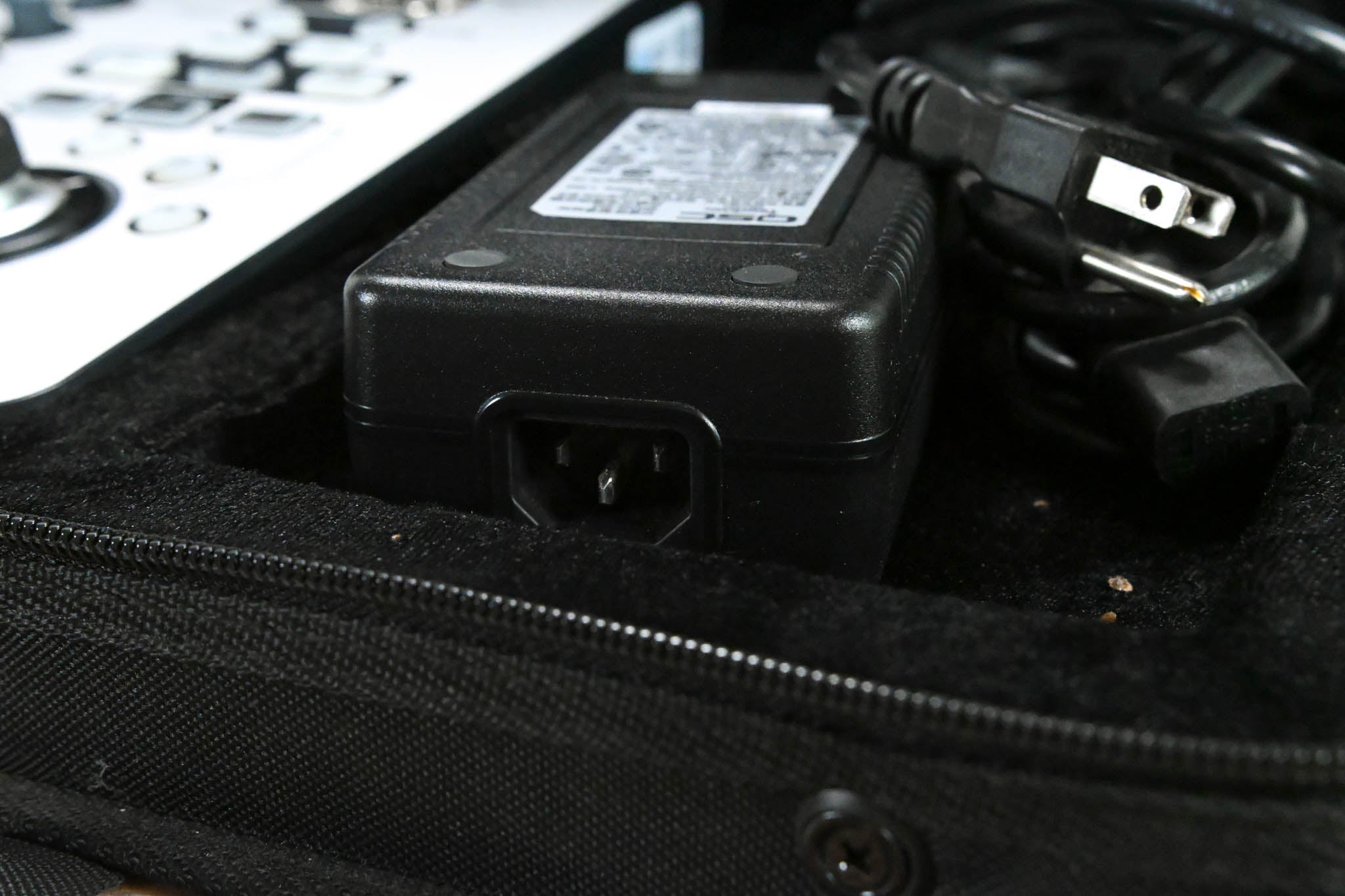 QSC Touchmix-16 Compact Digital Mixer