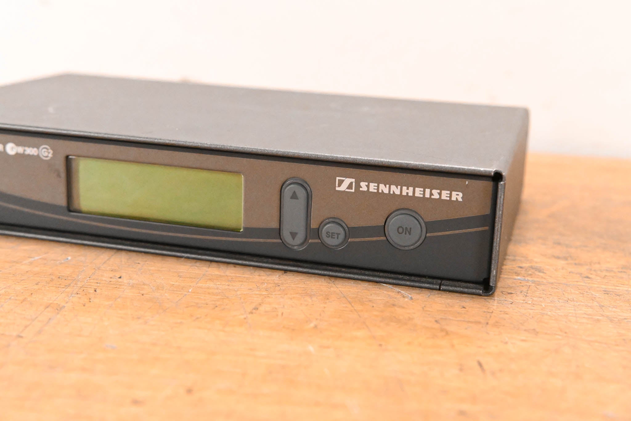 Sennheiser EM 300 G2 Wireless Receiver - 626-662 MHz (NO POWER SUPPLY)