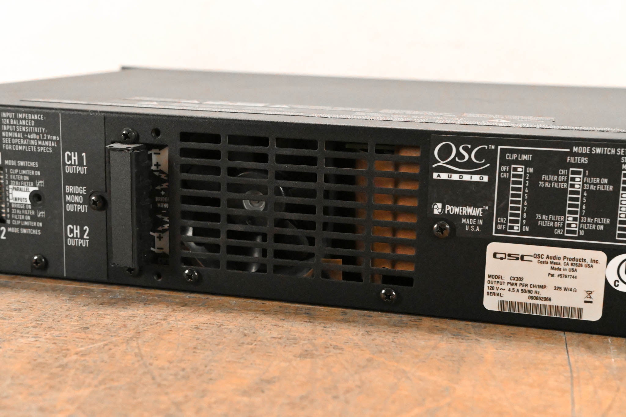 QSC CX302 2-Channel Power Amplifier