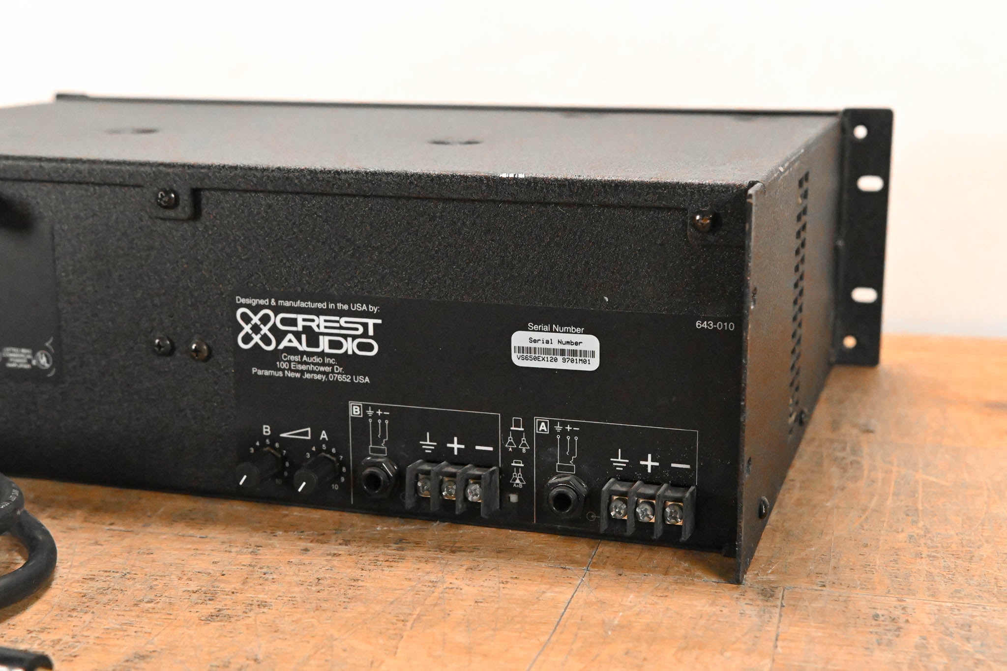 Crest Audio VS650 2-Channel Power Amplifier