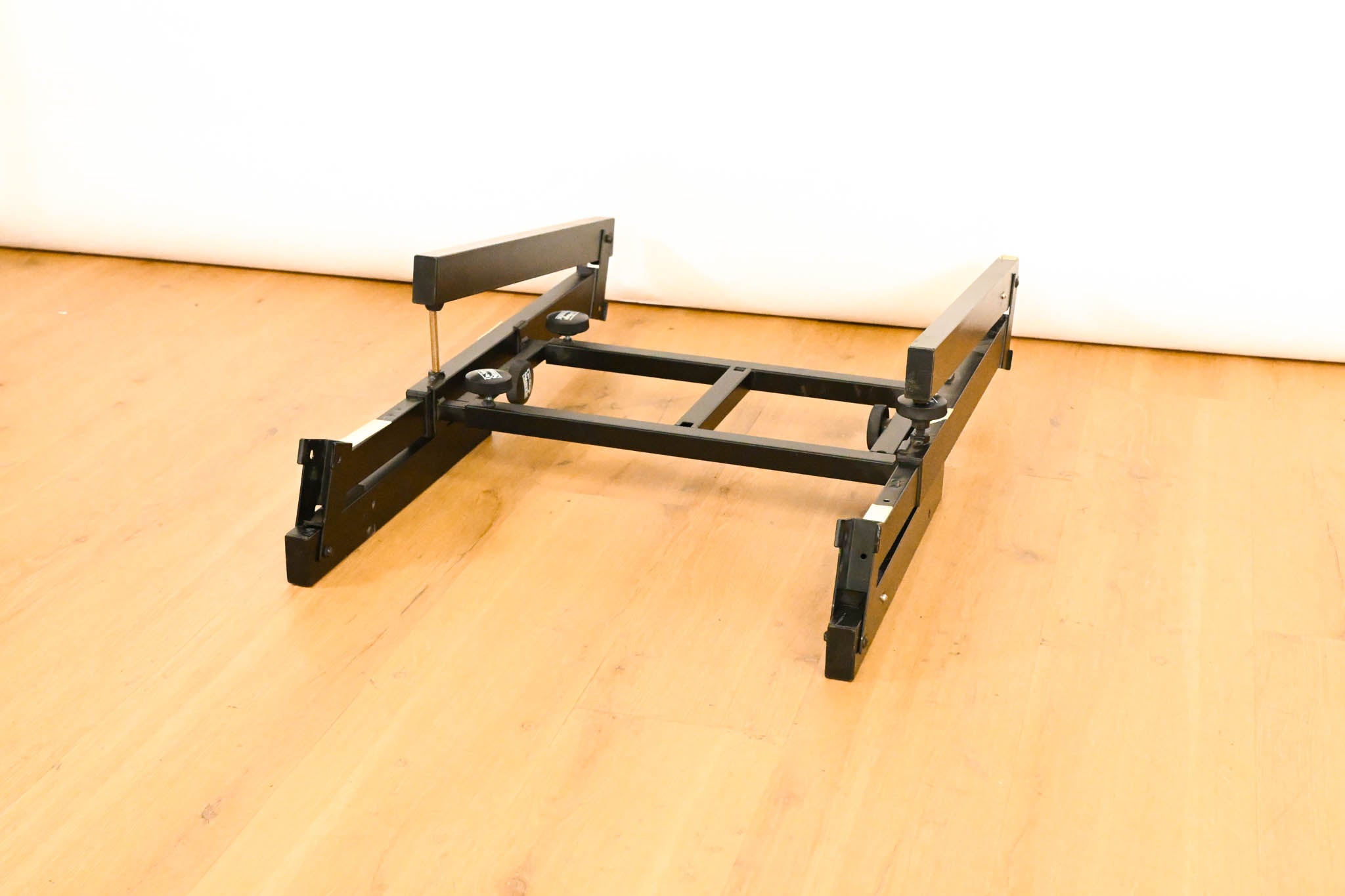 On-Stage KS7350 Folding-Z Keyboard Stand