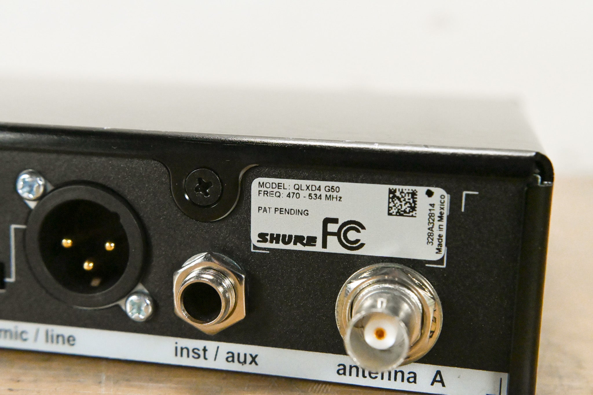 Shure QLXD24/KSM9HS Digital Handheld Wireless System - G50 Band (NO PSU)