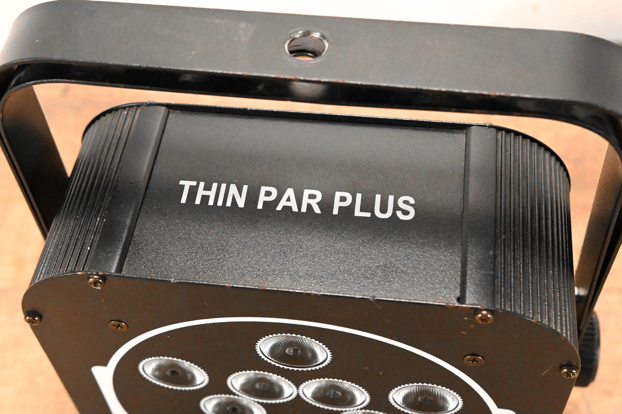 OmniSistem Thin Par Plus RGBW 6 x 10W RGBA Par Can Light