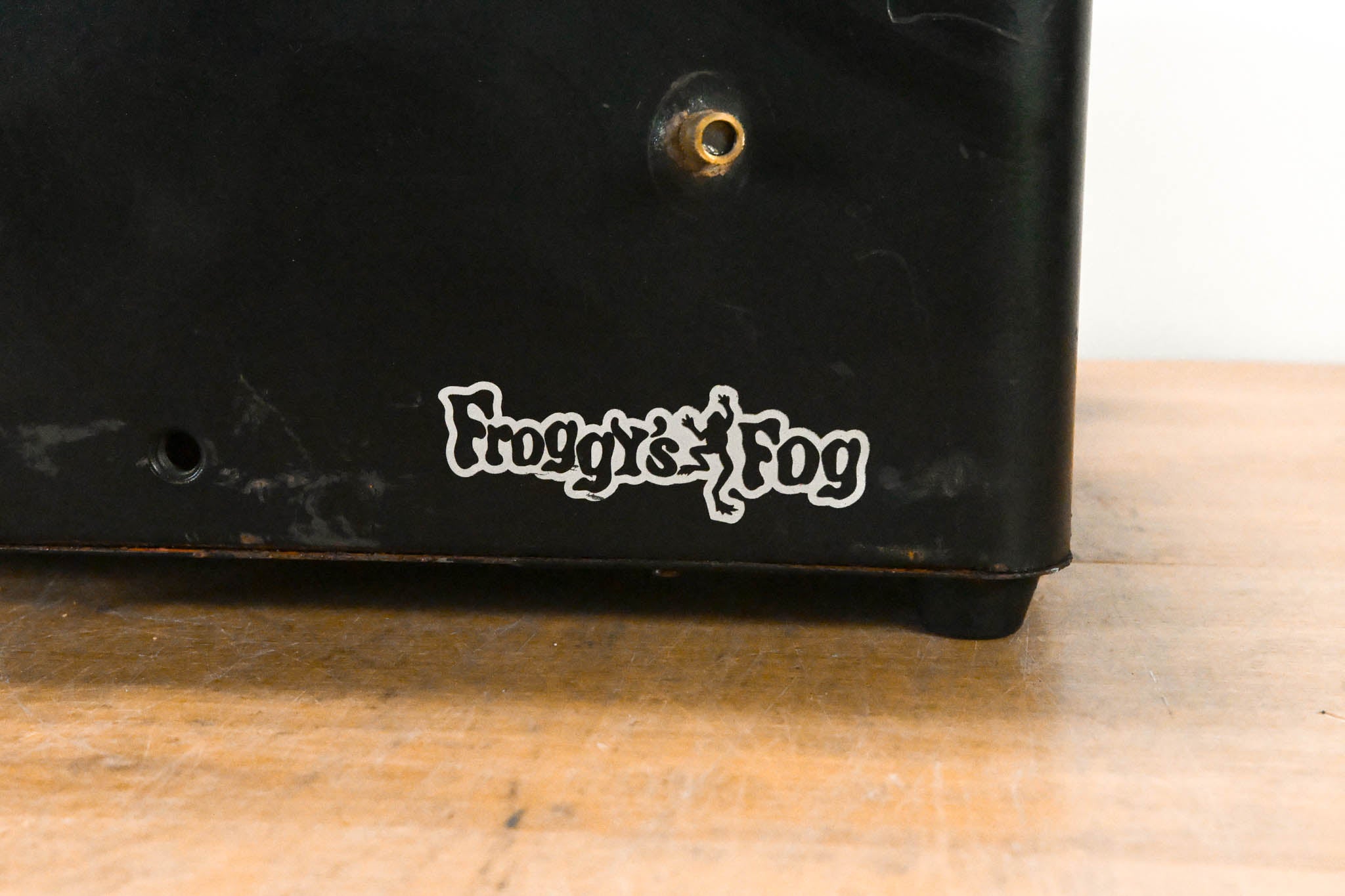 Froggy's Fog Hyperion D6 Dual-Color 1600W Upshot Fog Machine (NO PSU)
