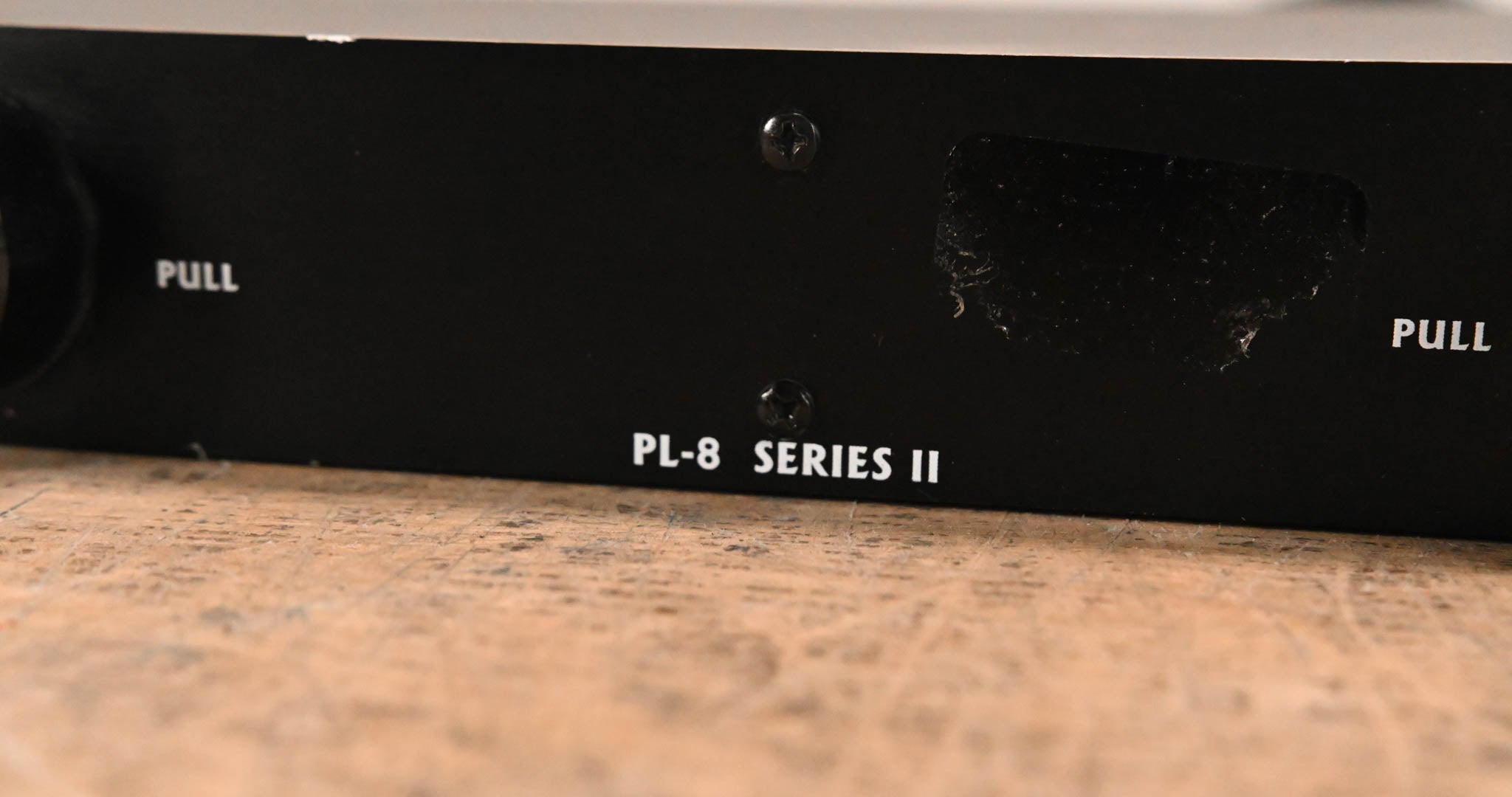 Furman PL-8 Series II 8-Outlet Rackmount Power Conditioner