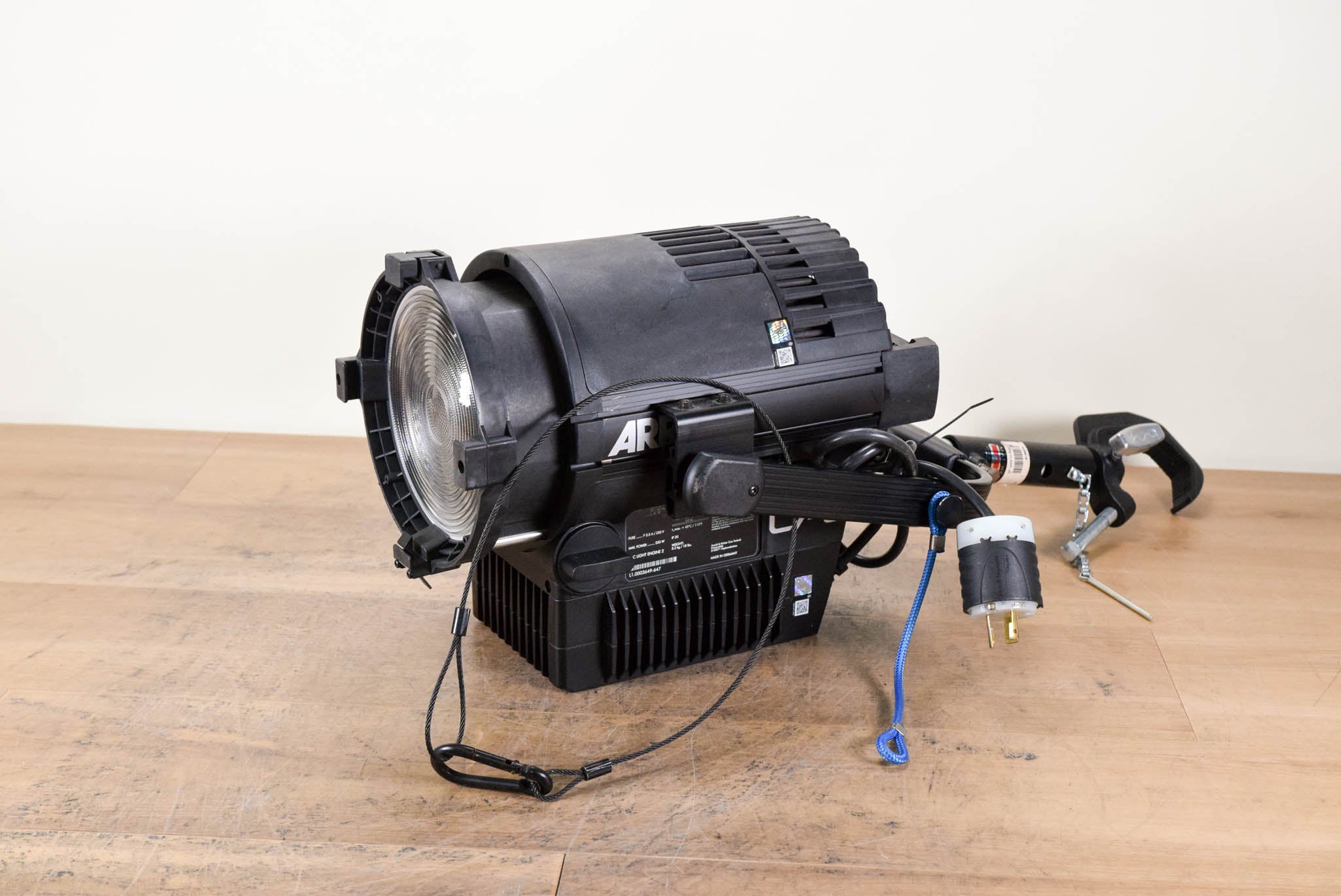 ARRI L7-C LE2 Color LED Fresnel