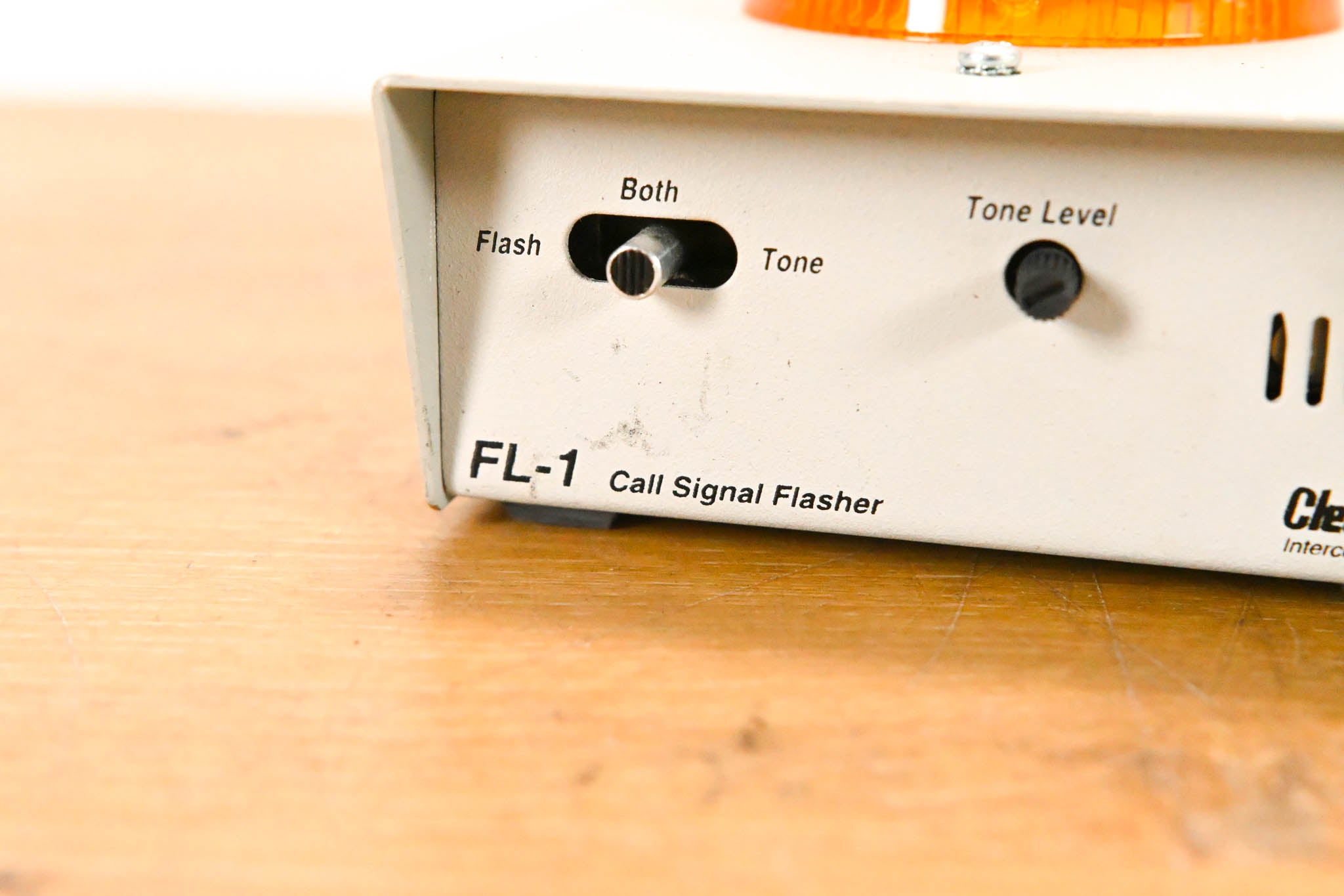 Clear-Com FL-1 Call Signal Flasher