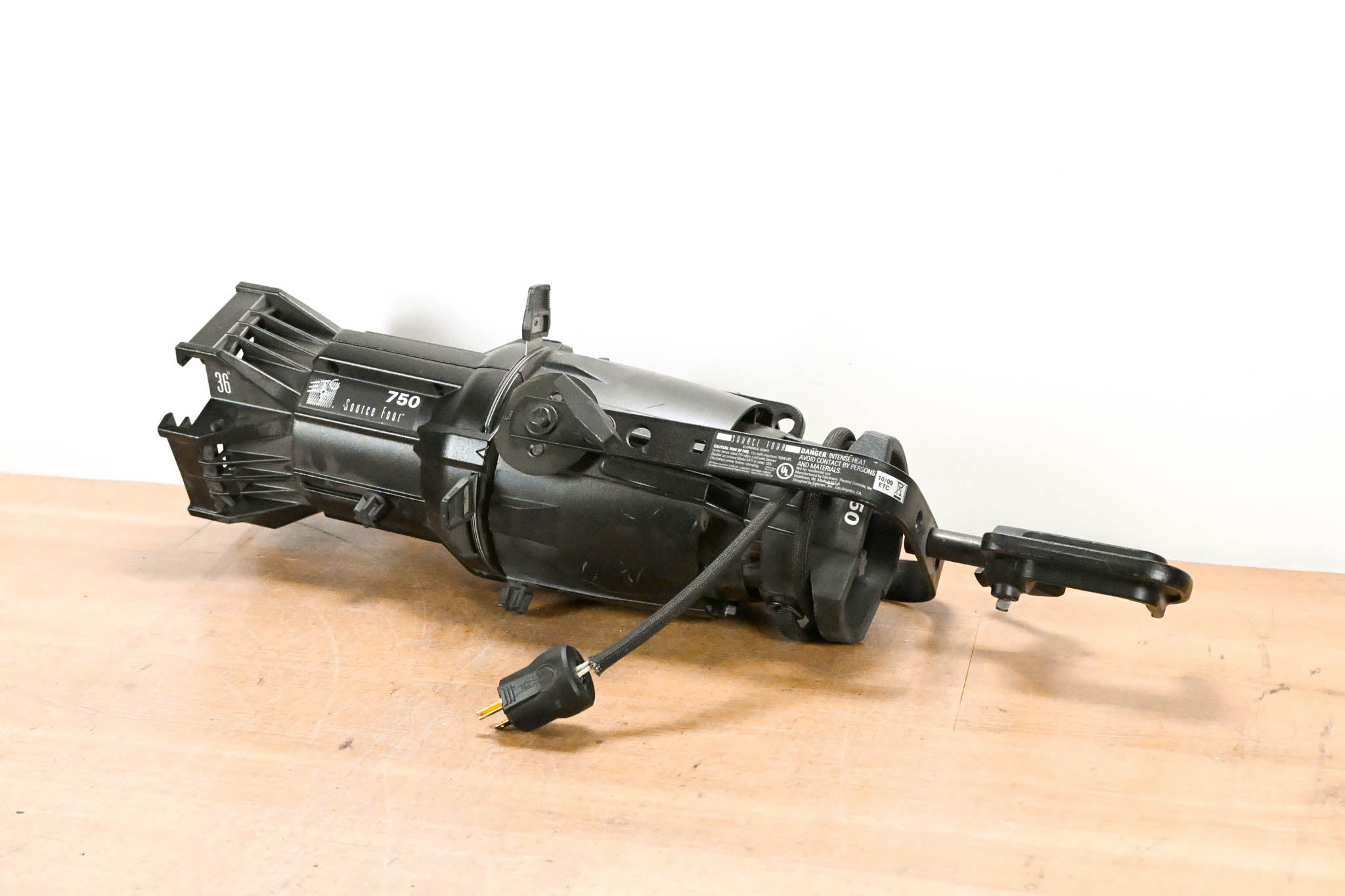 ETC Source Four 750 36 Degree Ellipsoidal Light