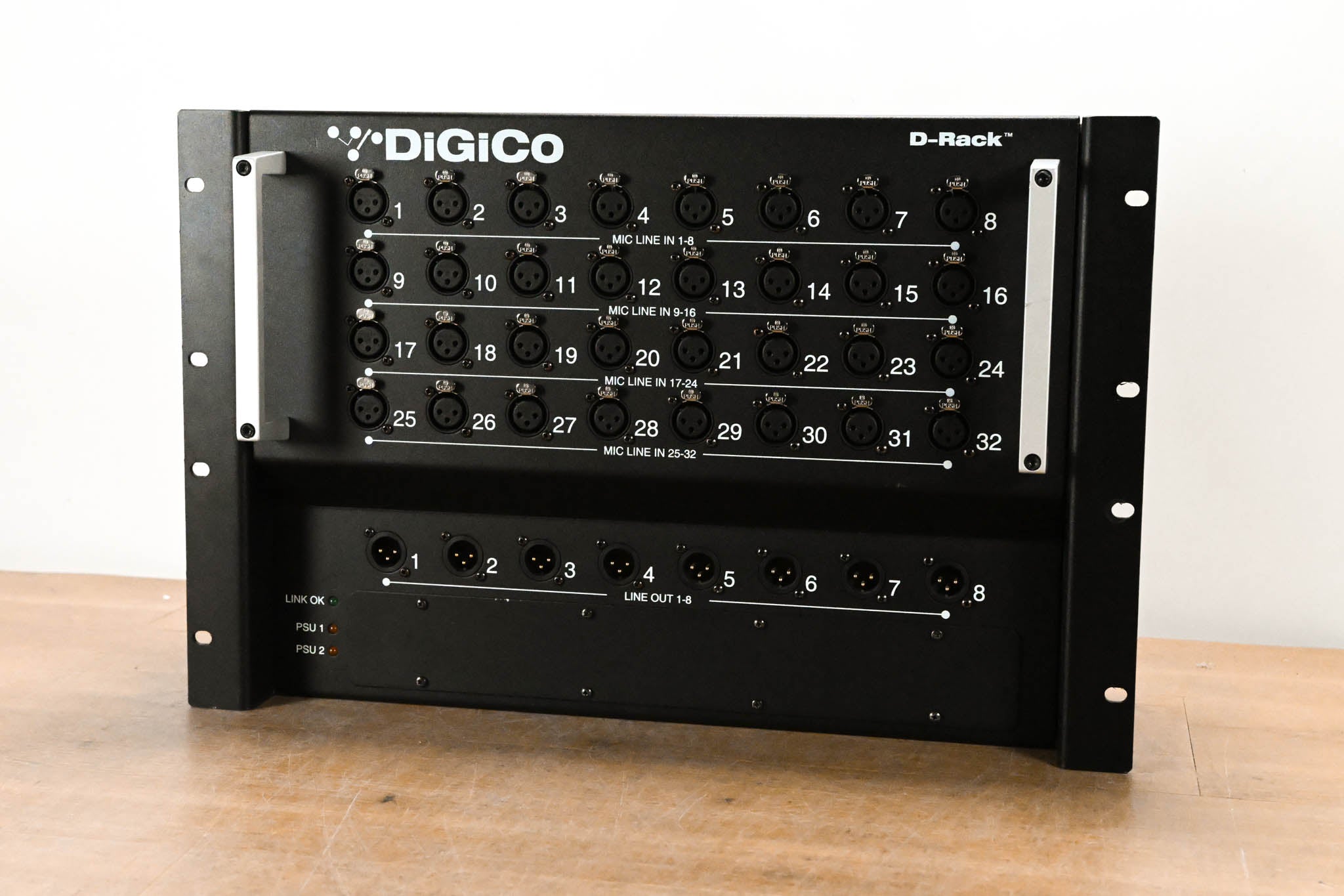 DiGiCo D-Rack 32 x 8 Cat 6 Analog I/O Stage Box