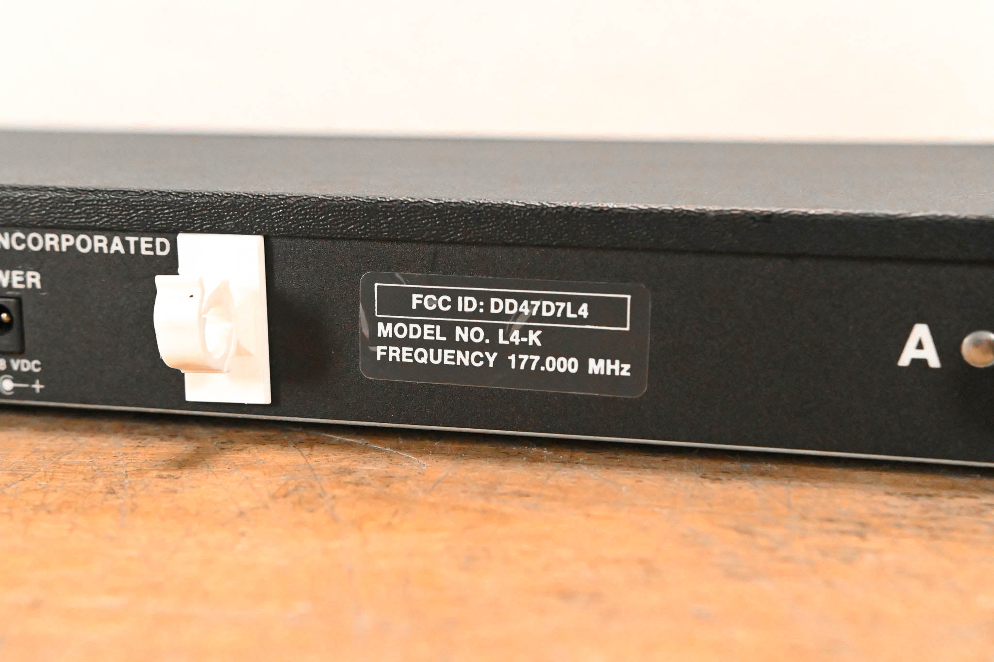 Shure L4 Diversity Wireless Receiver - 177.000 MHz (NO POWER SUPPLY)