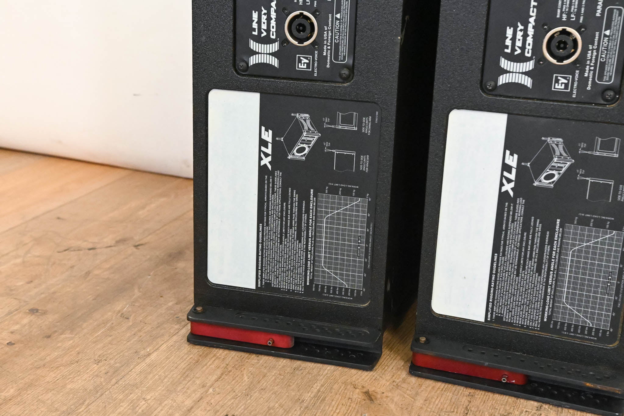 Electro-Voice (EV) XLE181 8" 2-Way Passive Line Array Speaker (PAIR)