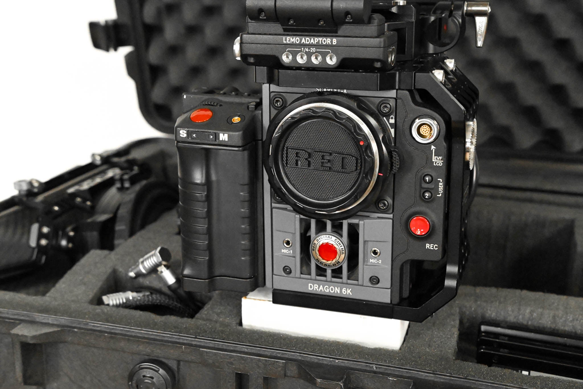 RED Digital Cinema Scarlet-X Dragon 6K DSMC2 Canon EF Mount Kit