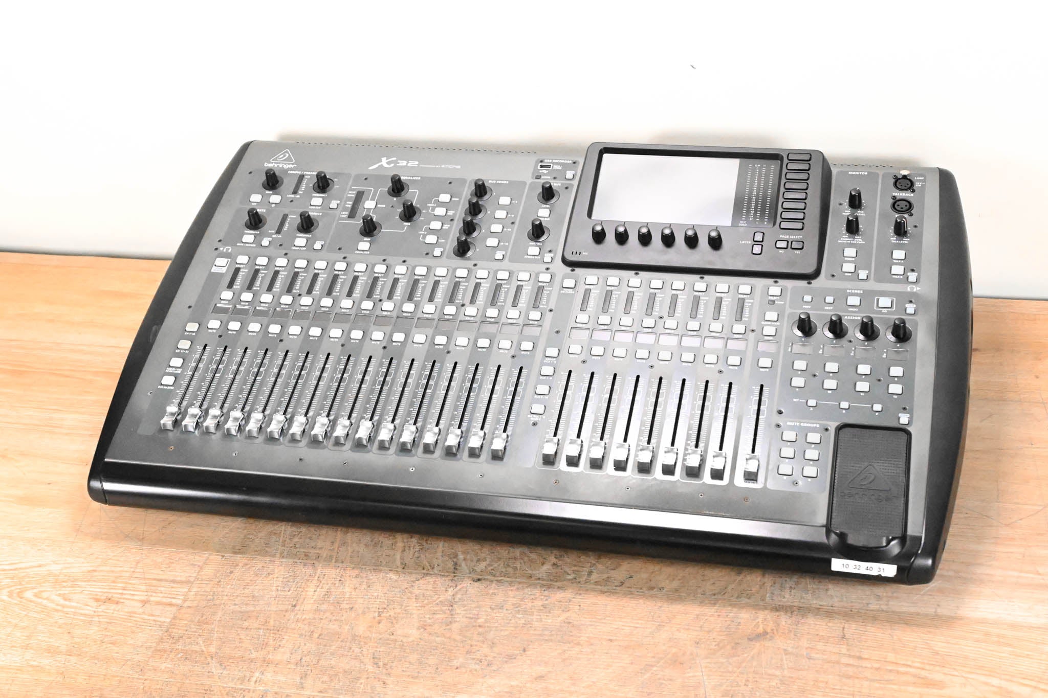 Behringer X32 40-Channel Digital Audio Mixing Console