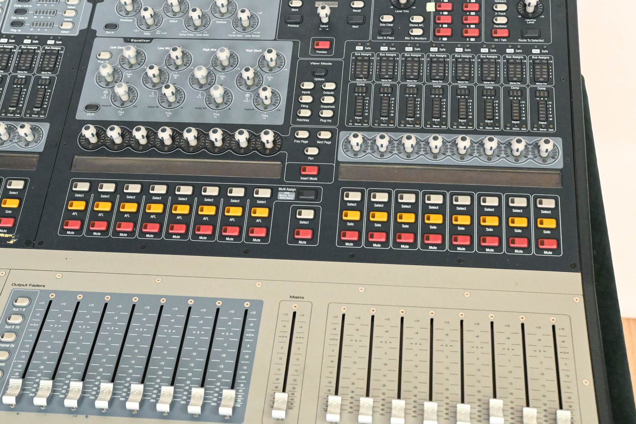 Digidesign D-Show Profile Digital Mixing Console with Mix Rack