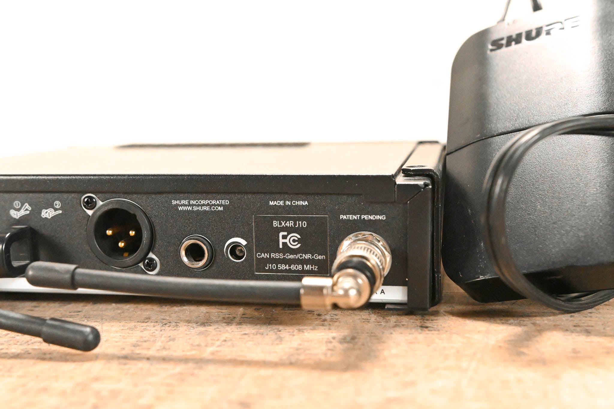 Shure BLX14R Bodypack Wireless System - J10 Band: 584-608 MHz