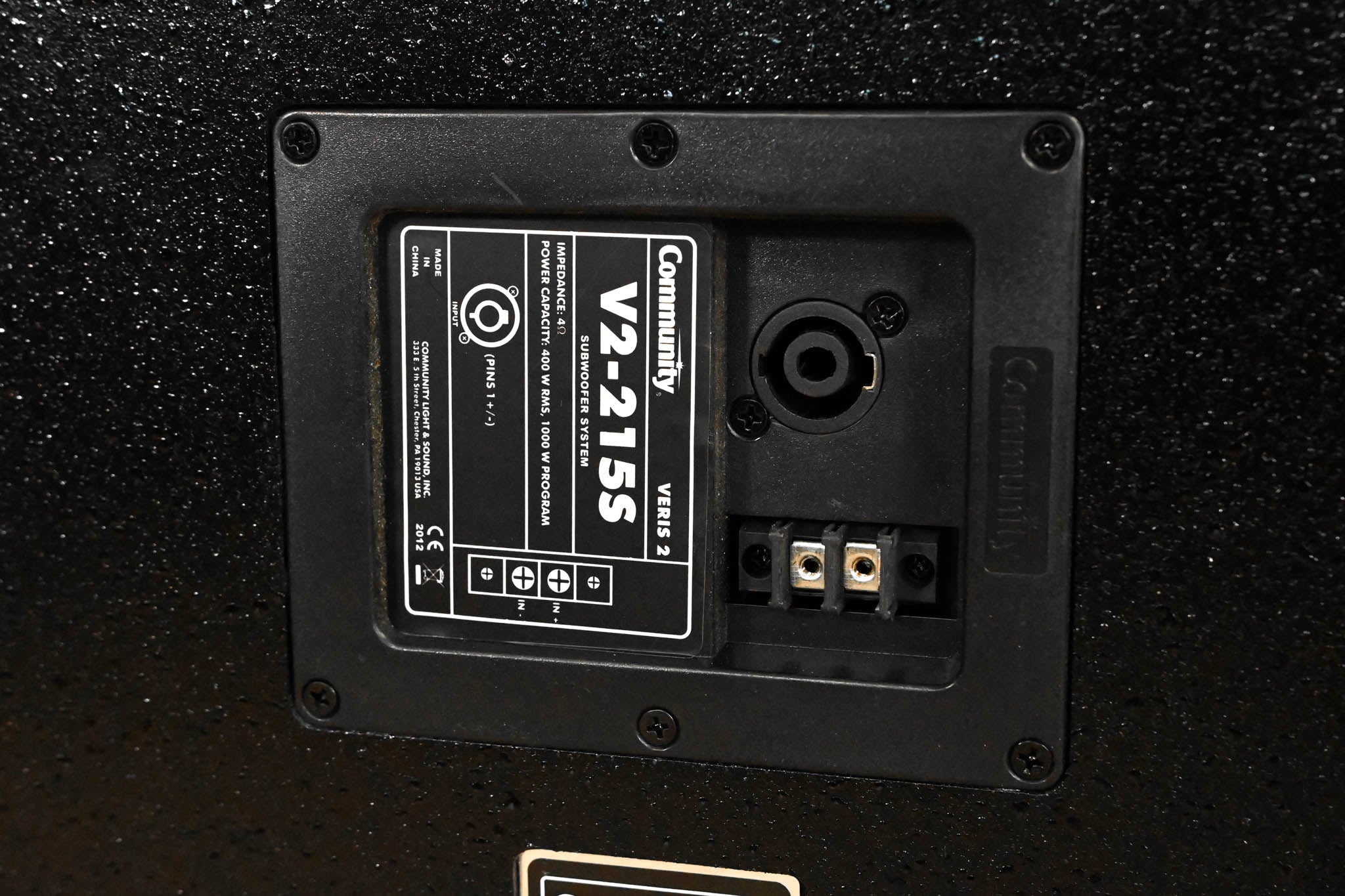 Community V2-215S Dual 15" Subwoofer System
