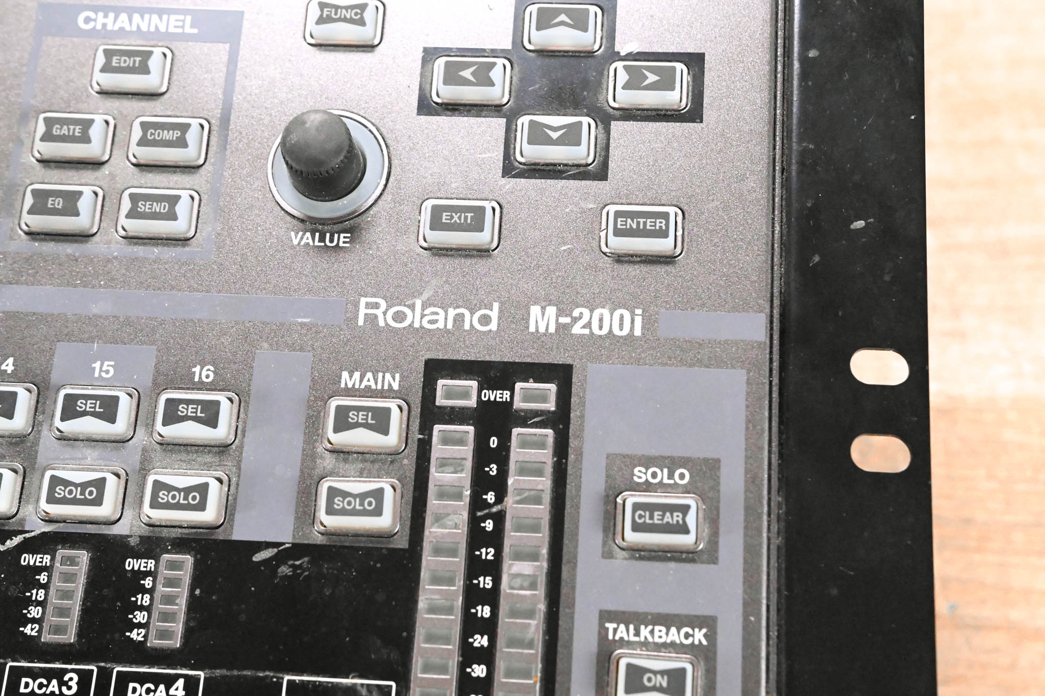 Roland M-200i 32-Channel Live Digital V-Mixer Console (NO POWER SUPPLY)