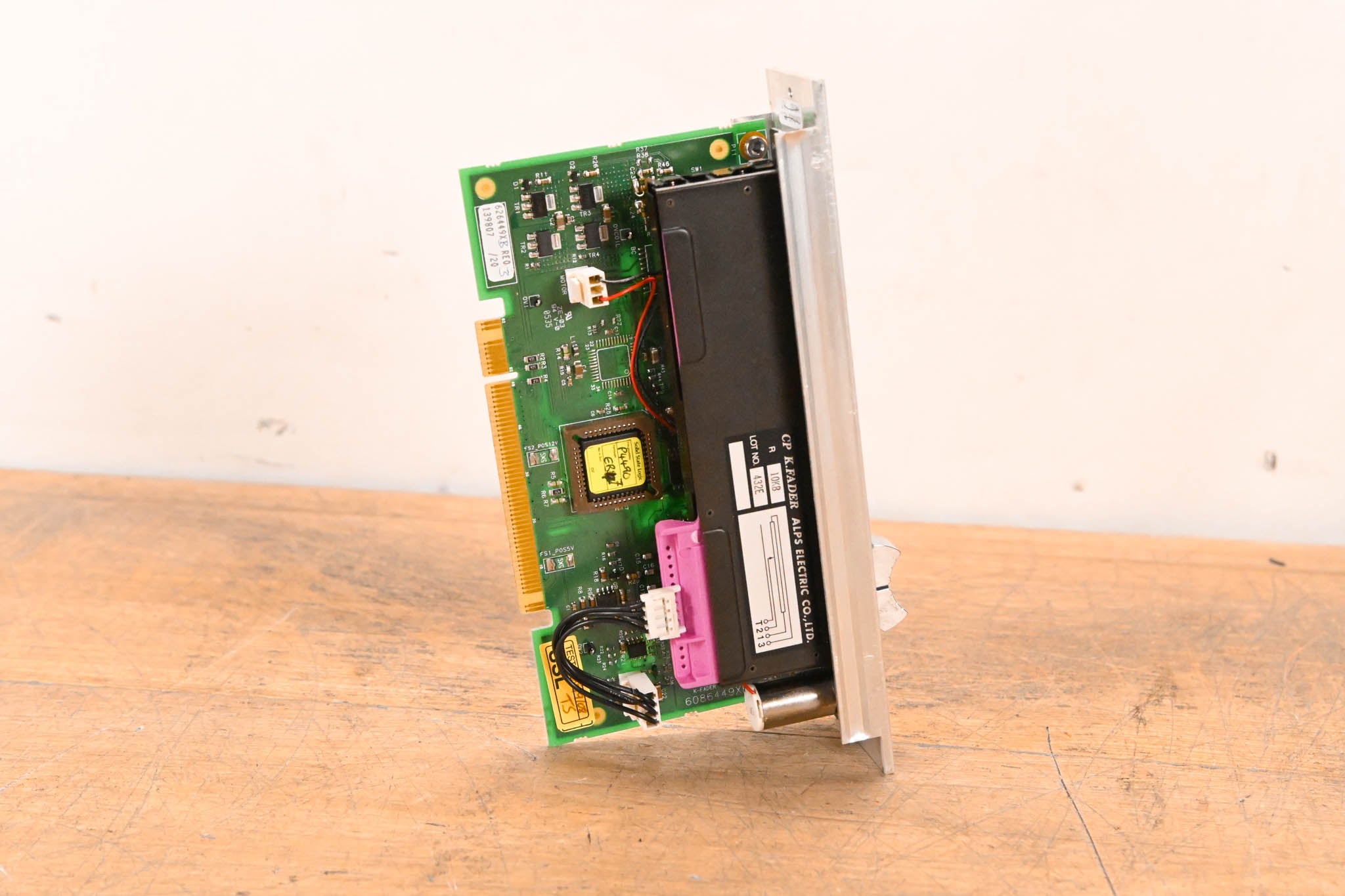 Solid State Logic C300 HD Motorized Fader Module – ALPS K-Fader Assembly