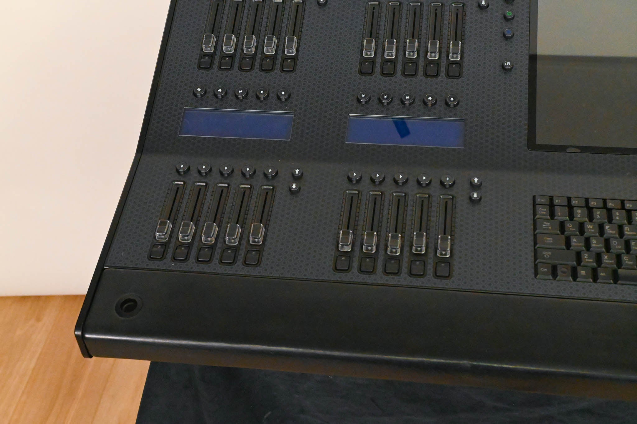 Jands Vista L5 Lighting Control Console