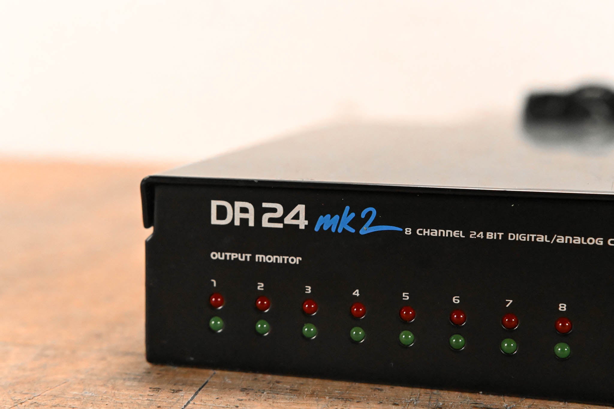 Swissonic DA24 MK2 8-Channel 24-Bit Digital/Analog Converter