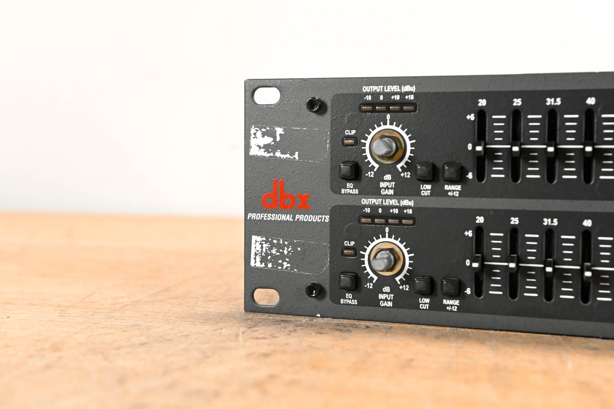 dbx 231 Dual-Channel 31-Band Graphic Equalizer