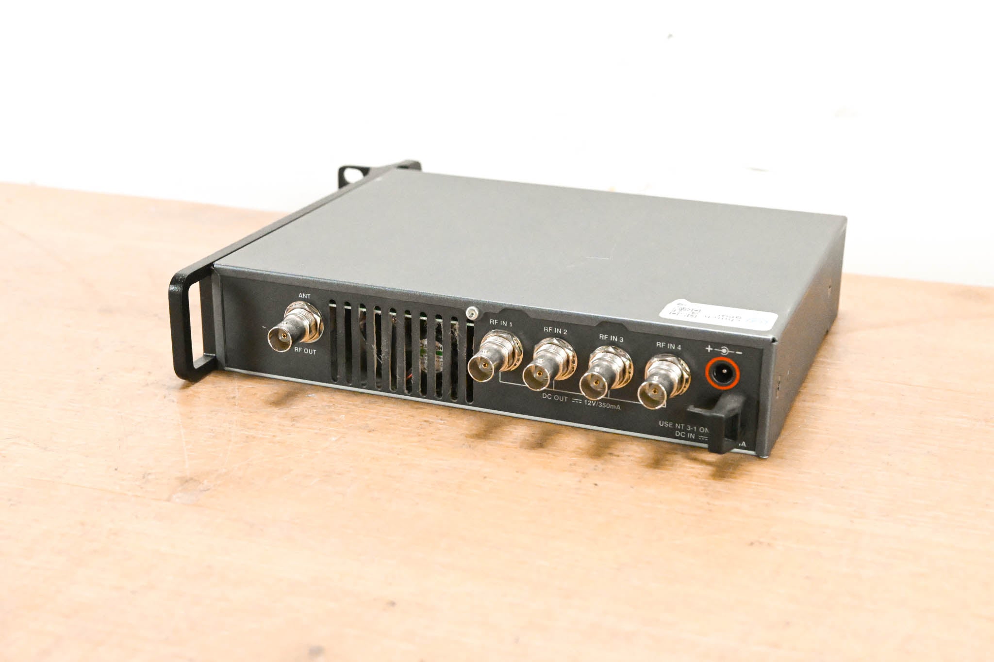 Sennheiser AC 3 Antenna Combiner - 500-870 MHz (NO POWER SUPPLY)