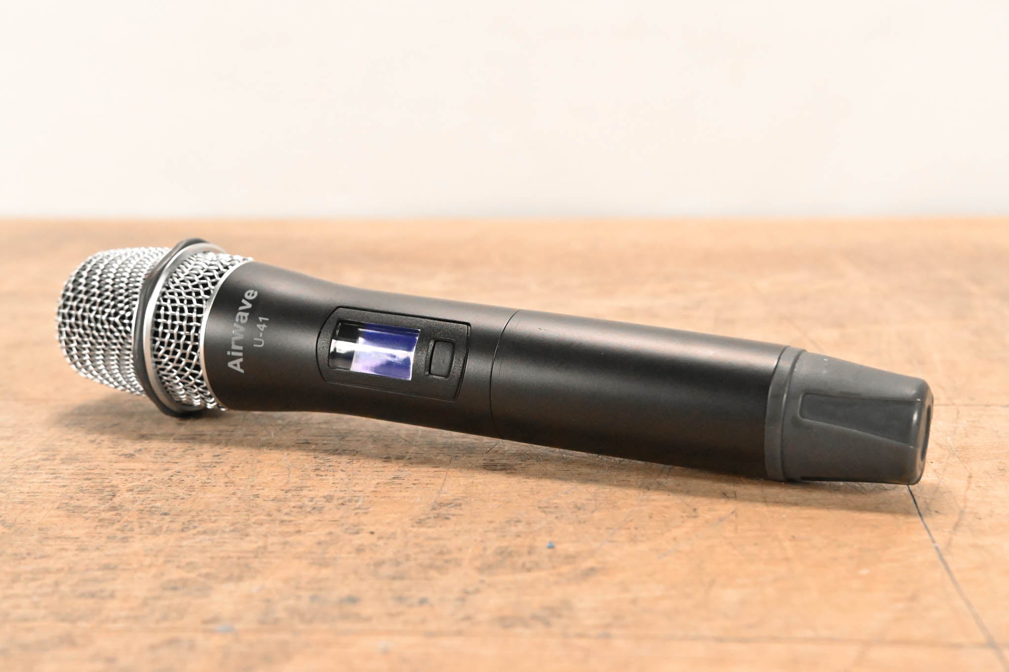 Airwave Technologies U-41 Handheld Transmitter Microphone - 514-542 MHz