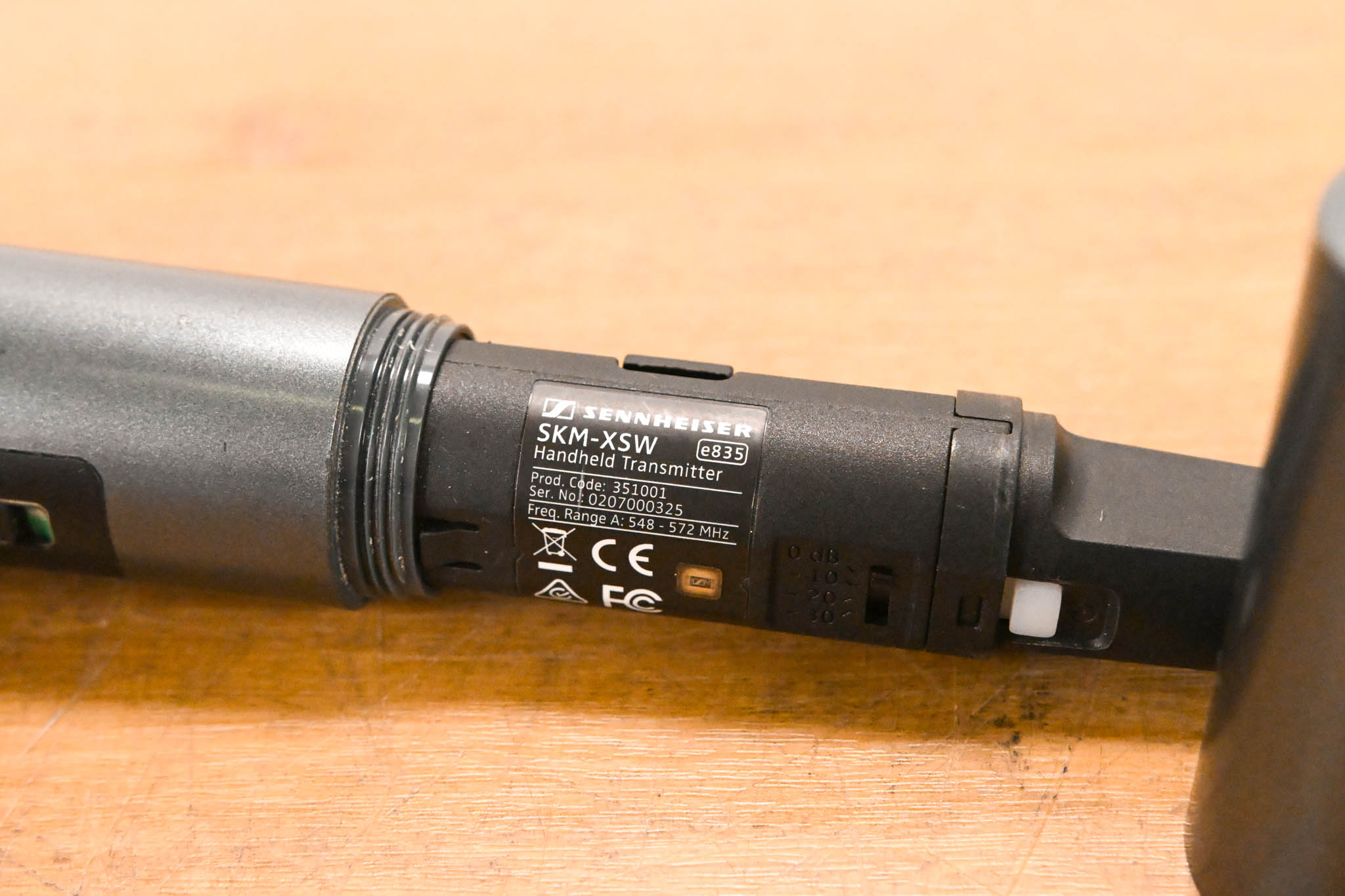 Sennheiser XSW 2-835 Wireless Handheld Microphone System - 548-572 MHz