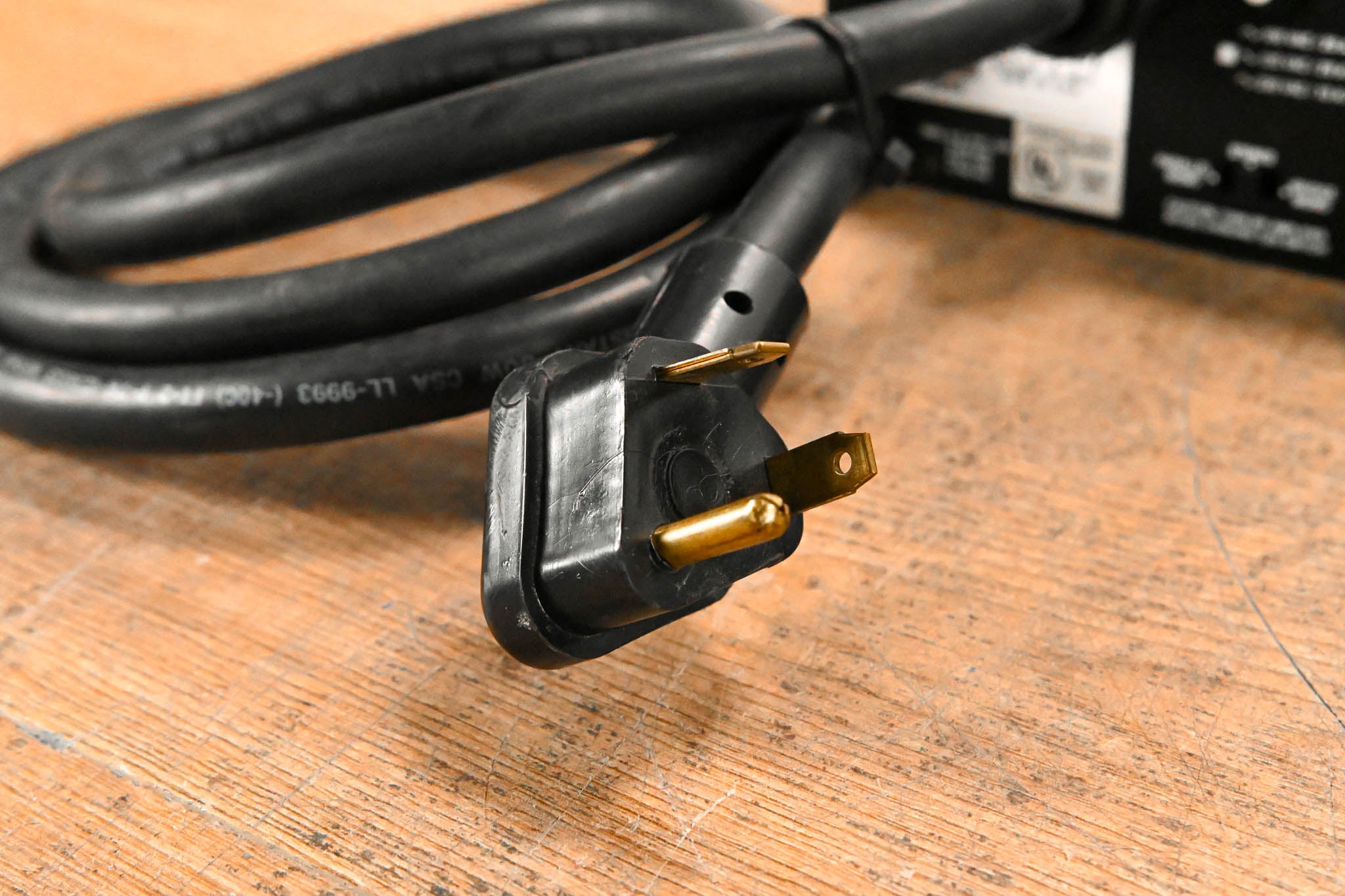 Crown Macro-Tech 3600VZ 2-Channel Power Amplifier