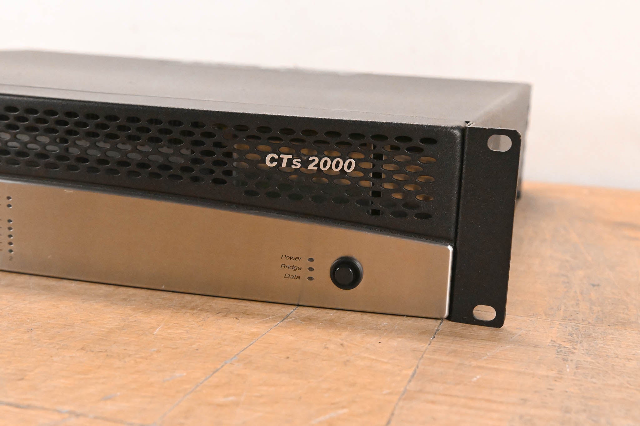 Crown CTs 2000 2-Channel 1000W Power Amplifier
