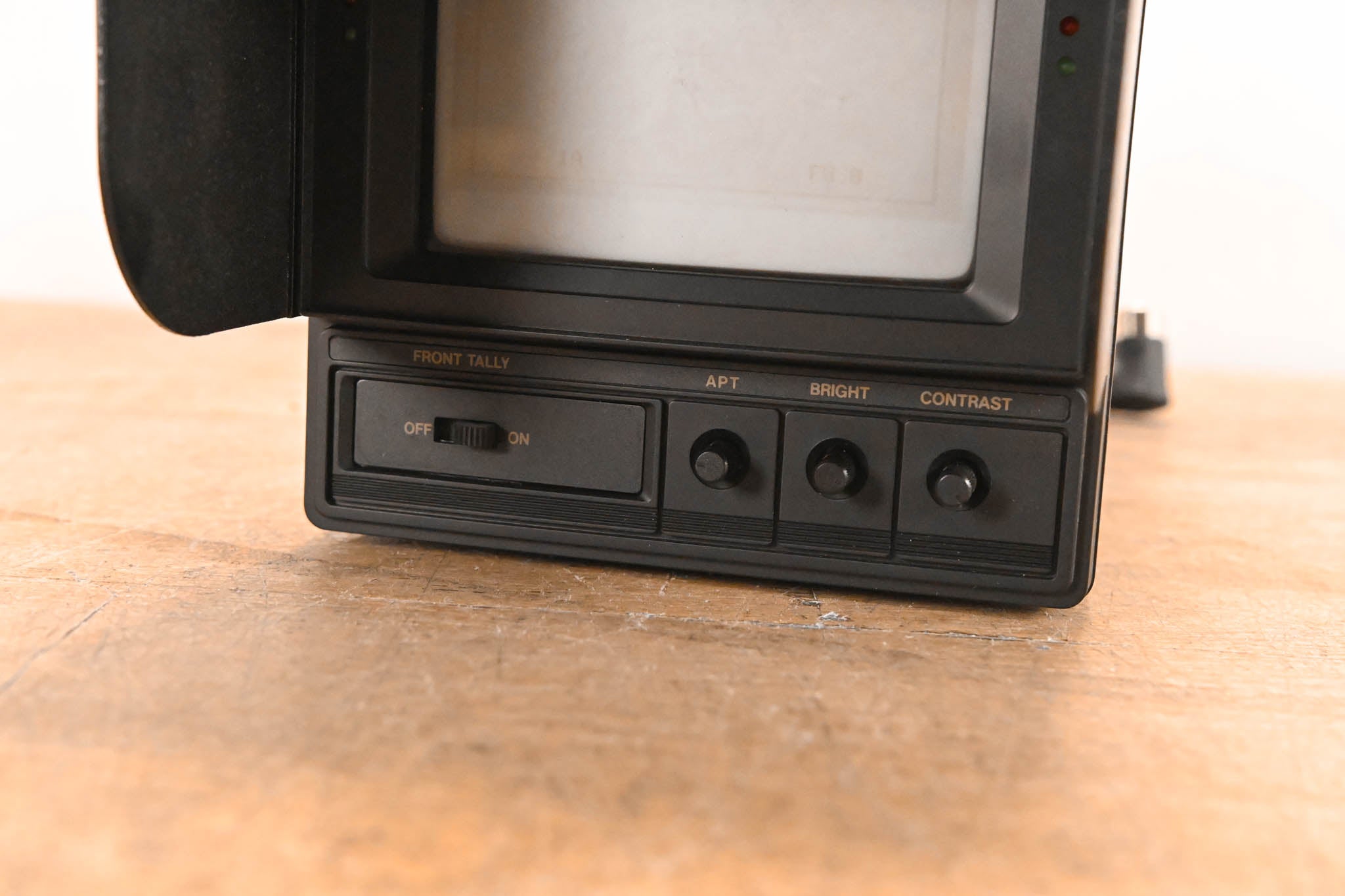 Hitachi VF-HD500 5
