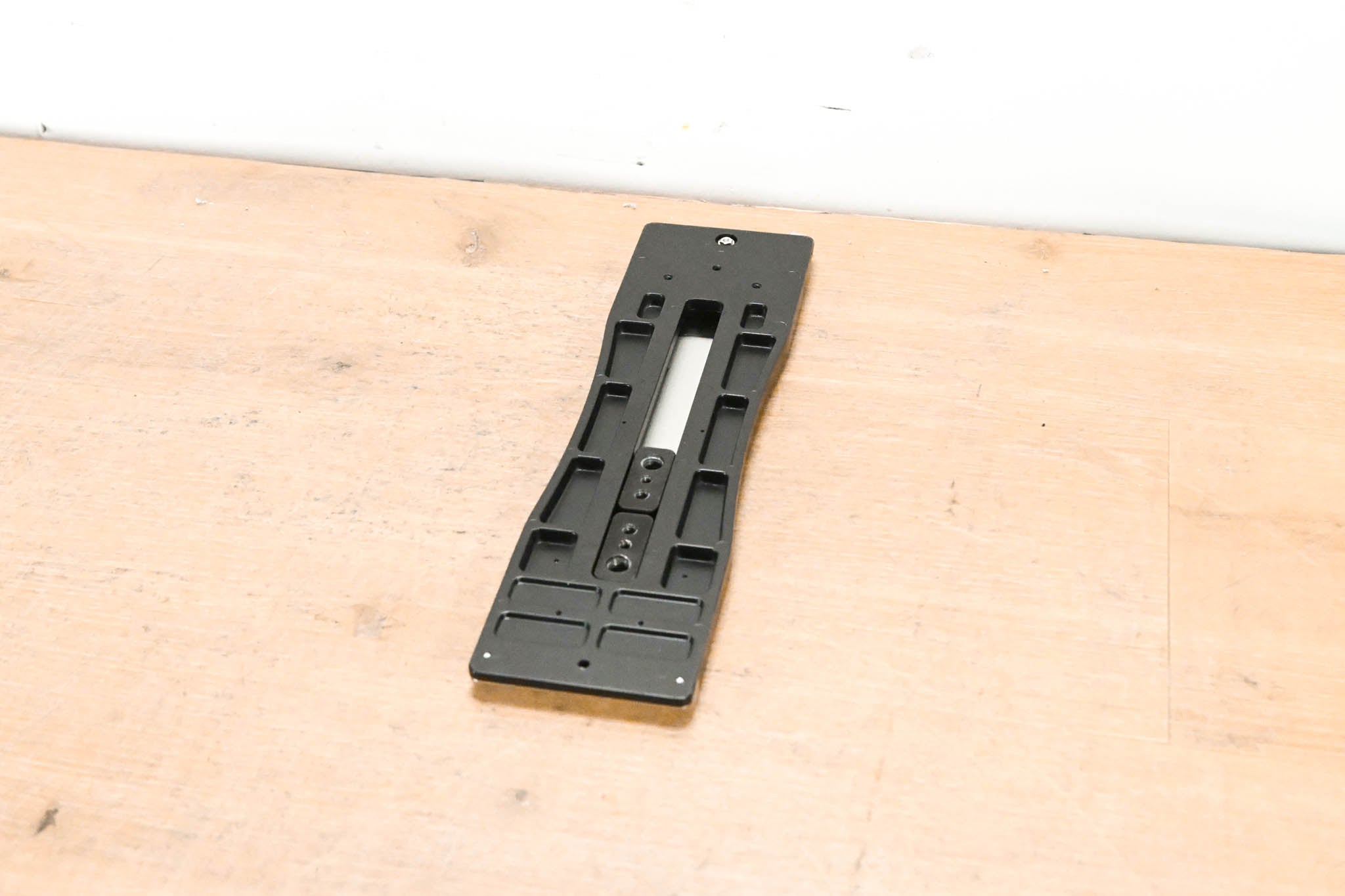 Ikegami T-430 Tripod Mounting Plate