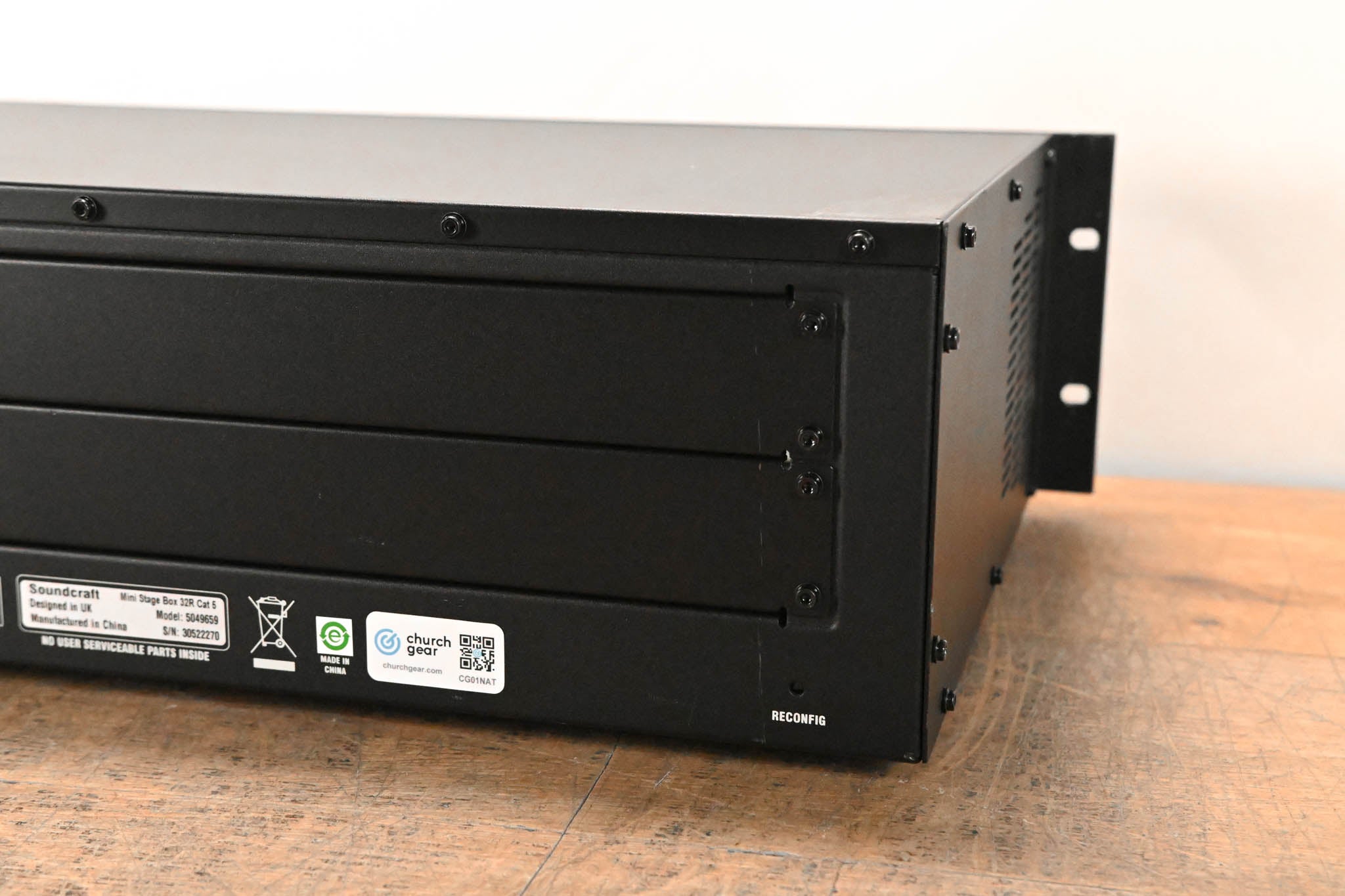 Soundcraft Mini Stagebox 32R Cat5 32-Channel Digital Stage Box