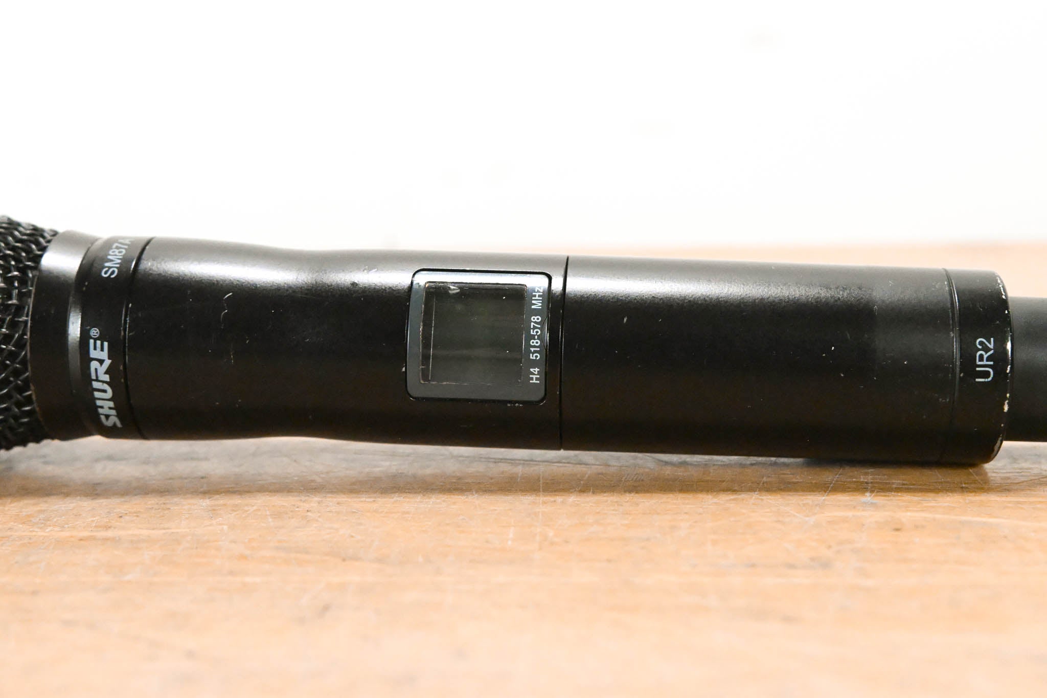 Shure UR2/SM87A Handheld Transmitter with SM87A Capsule - H4 Band