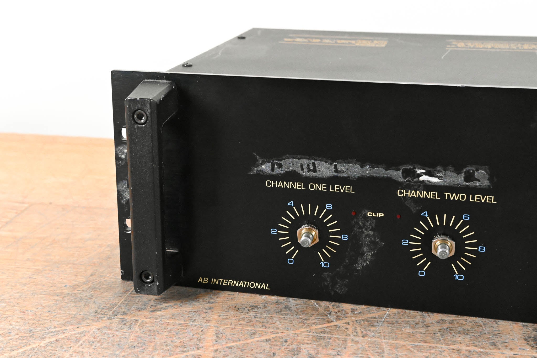 AB International Precedent Series 400 2-Channel Power Amplifier