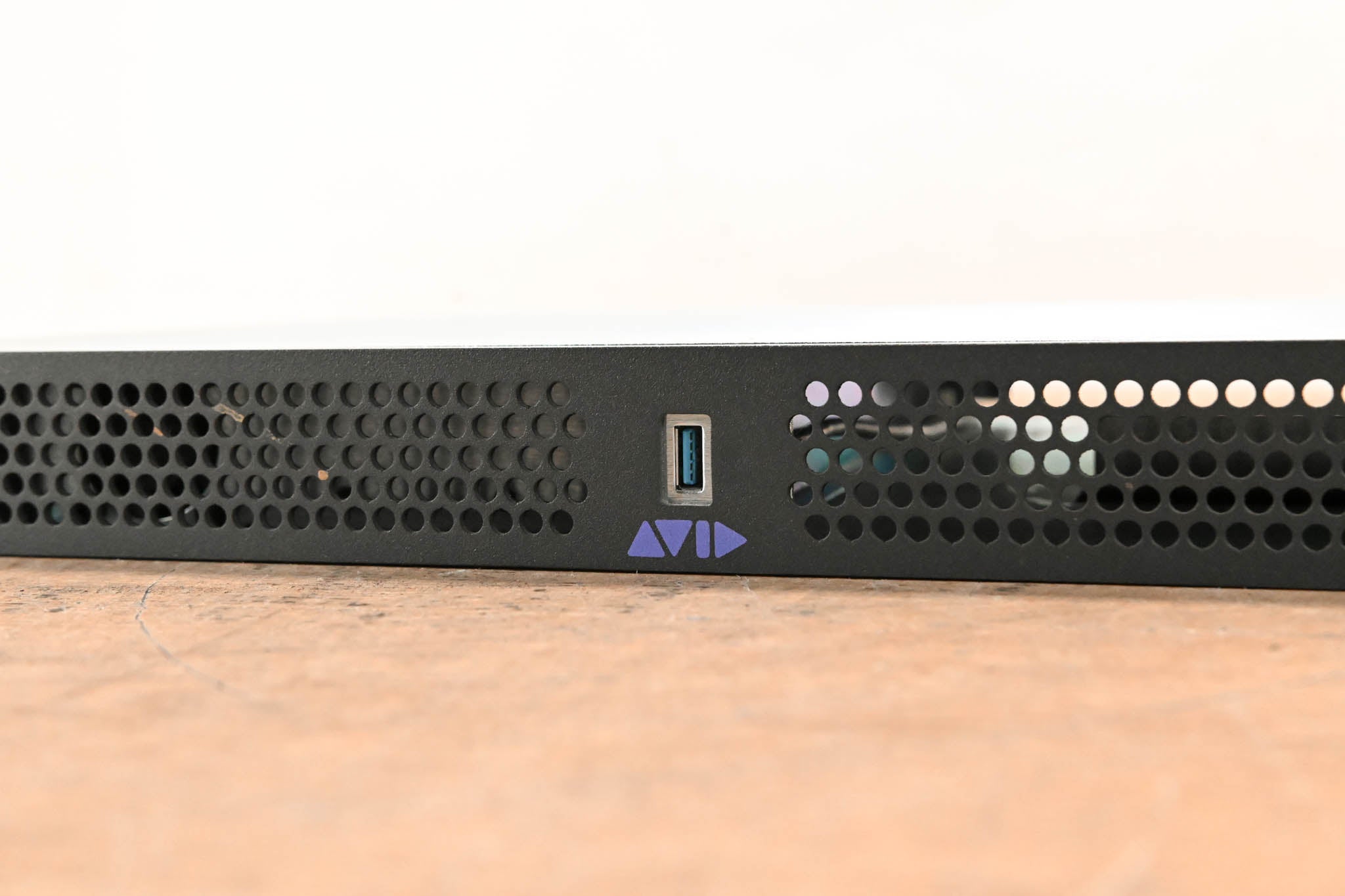 AVID Pro Tools | HDX Thunderbolt 3 Rackmount Chassis