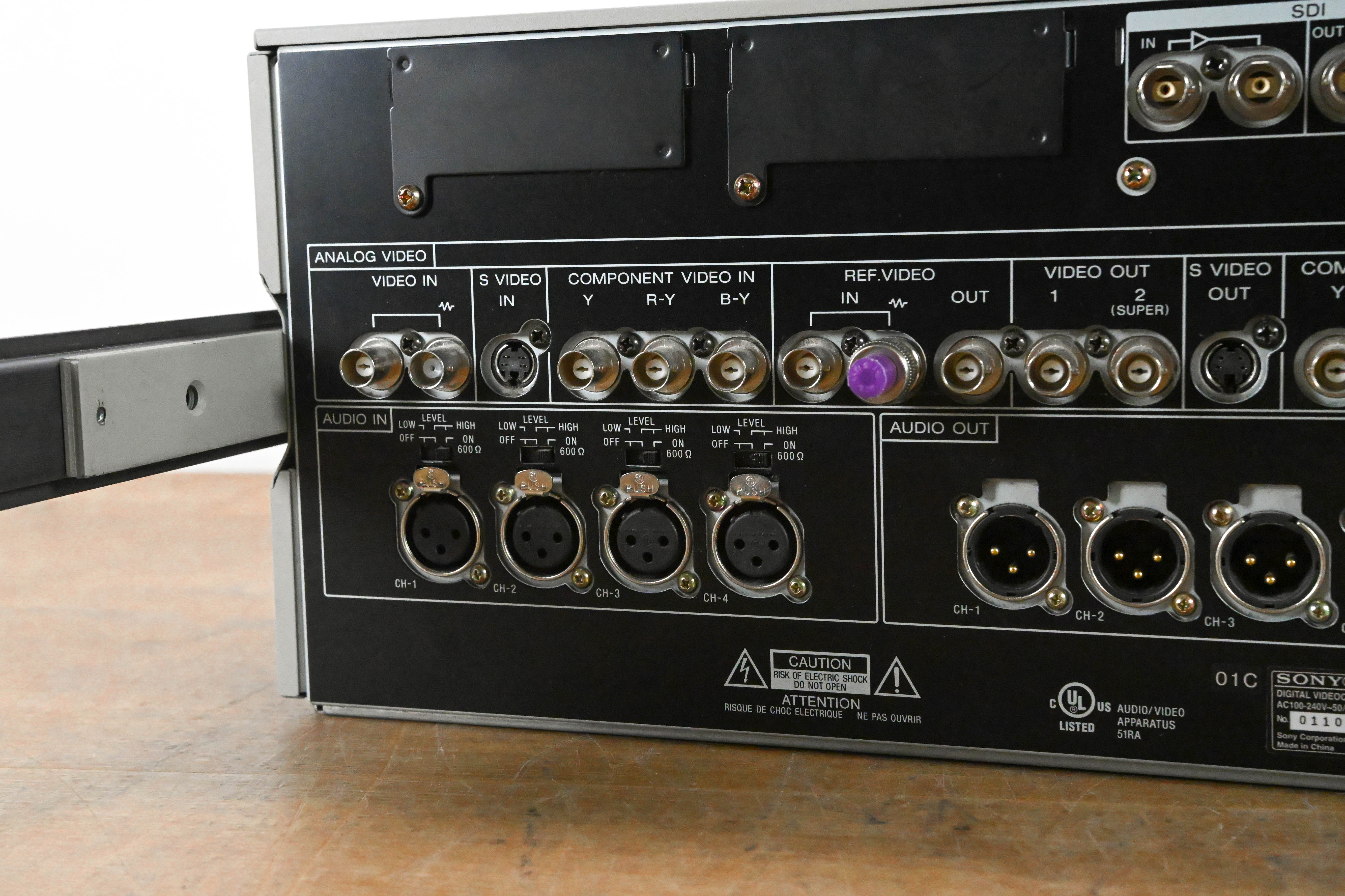 Sony DSR-1800 Digital Videocassette Recorder