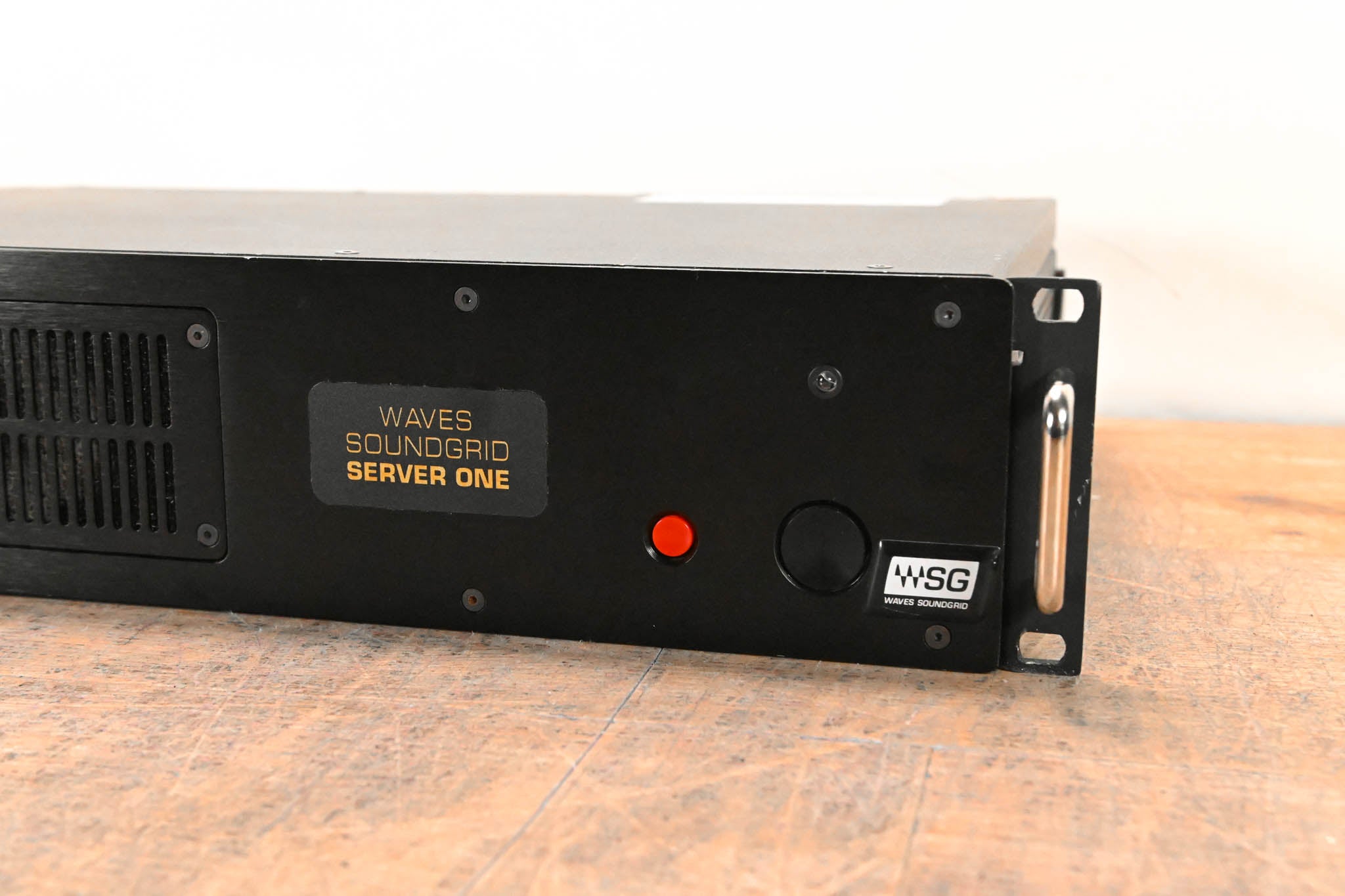 Waves SoundGrid Server One