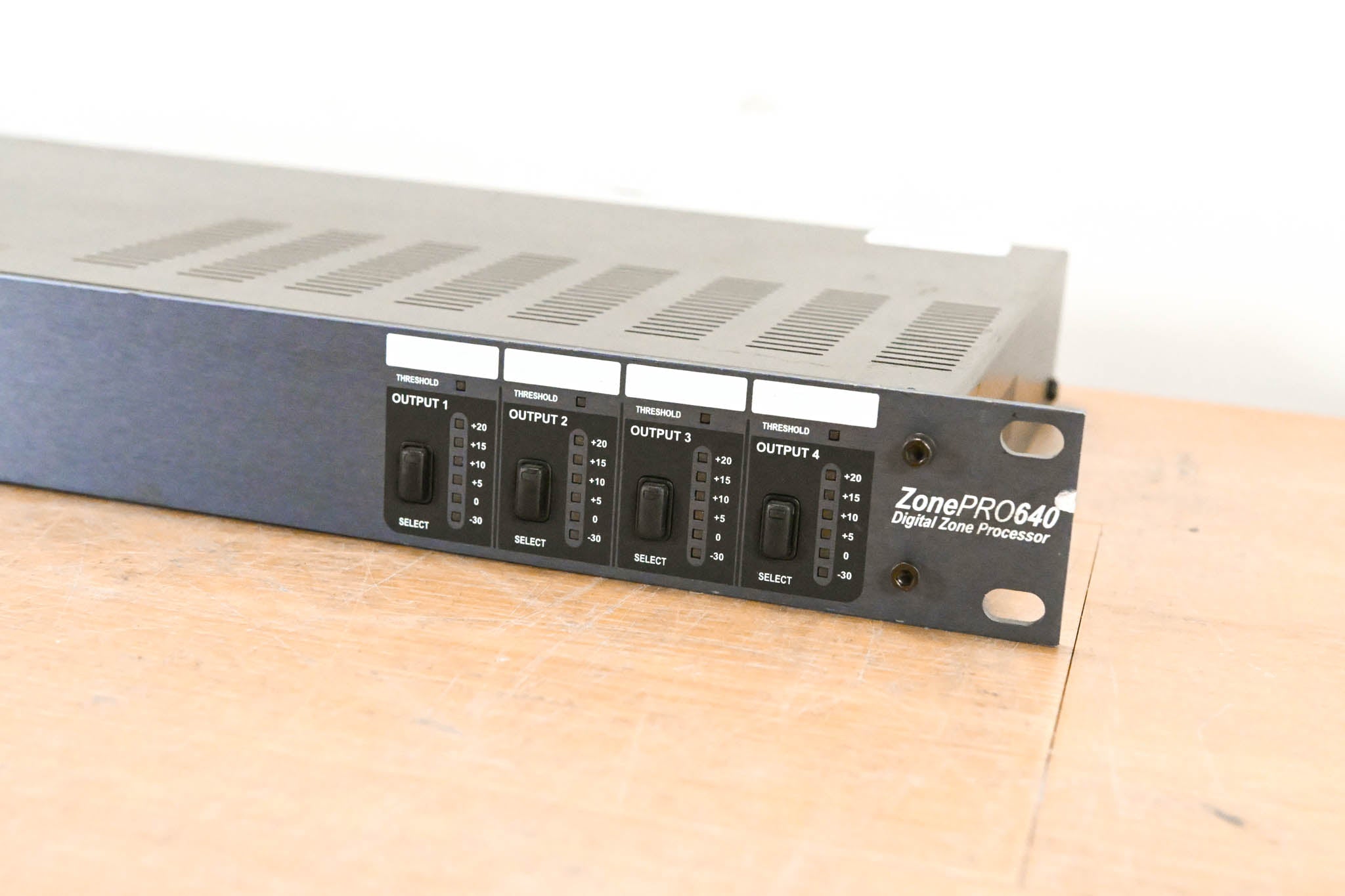 dbx ZonePRO 640 6x4 Digital Zone Processor