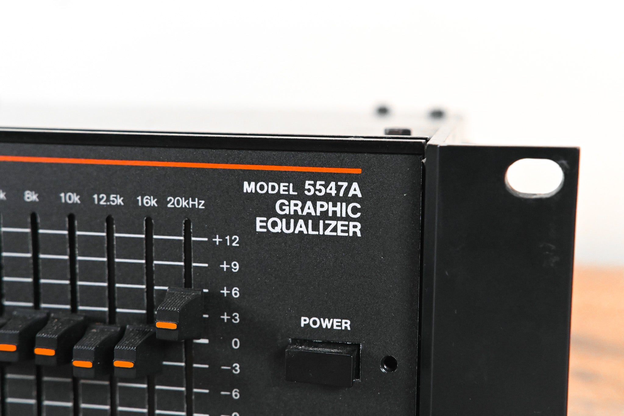 JBL UREI 5547A ThirtyBand 1/3Octave Graphic Equalizer