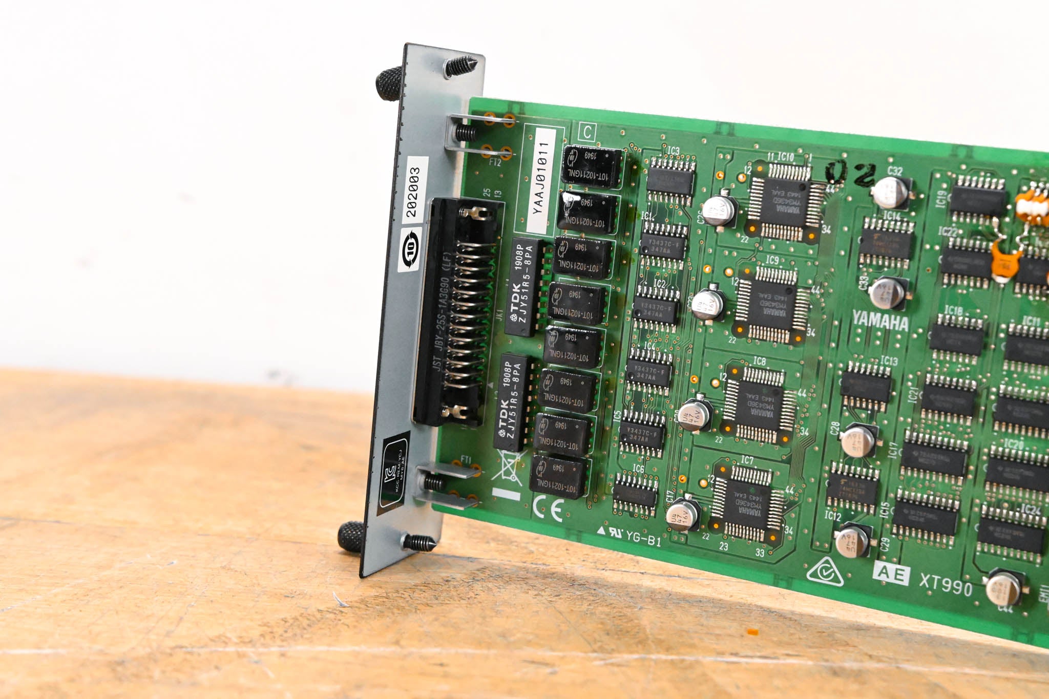 Yamaha MY8-AE 8-Channel AES/EBU Input/Output Card