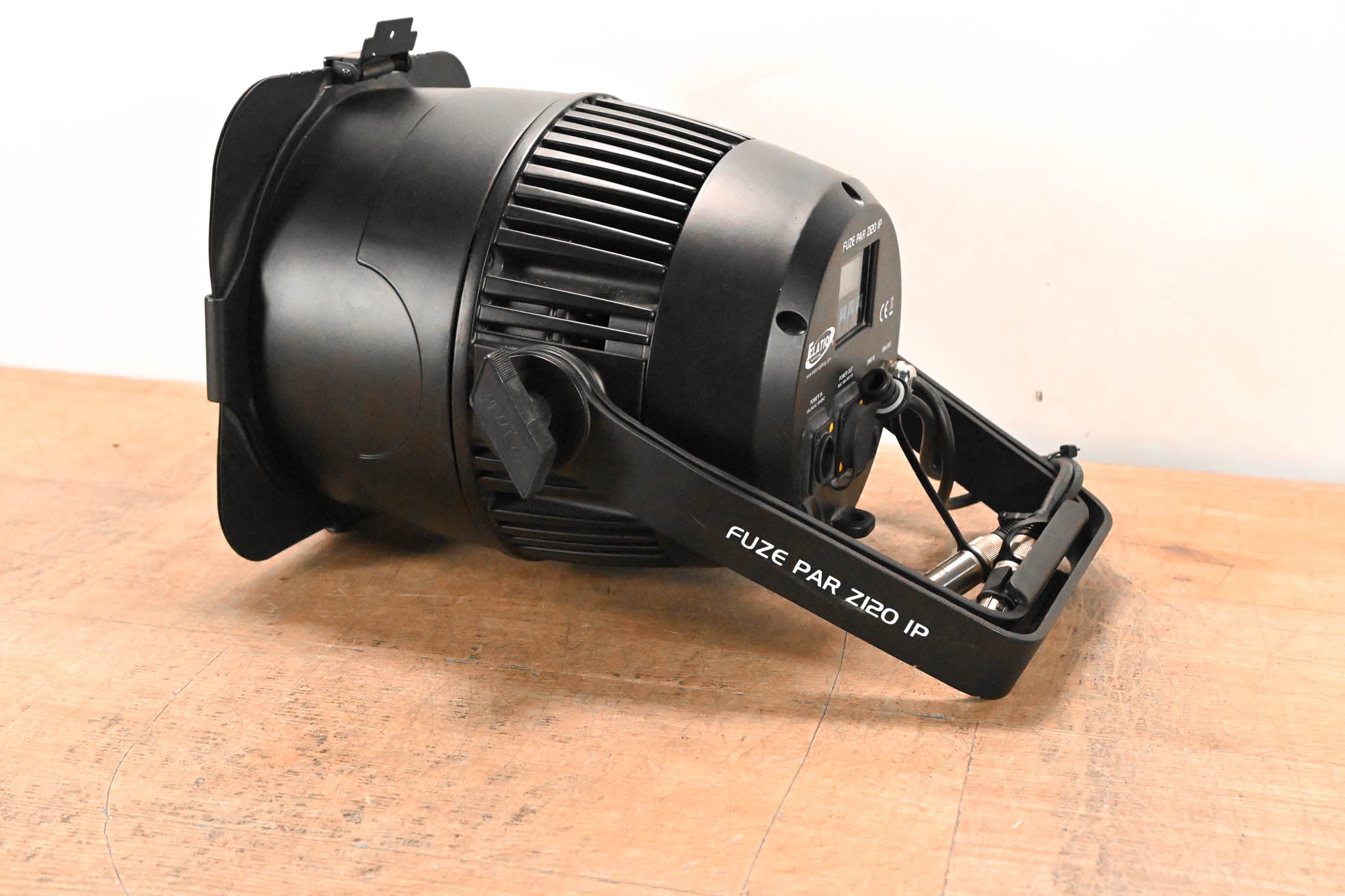 Elation Fuze Par Z120 IP 120W RGBW LED Par with Zoom (NO POWER SUPPLY)