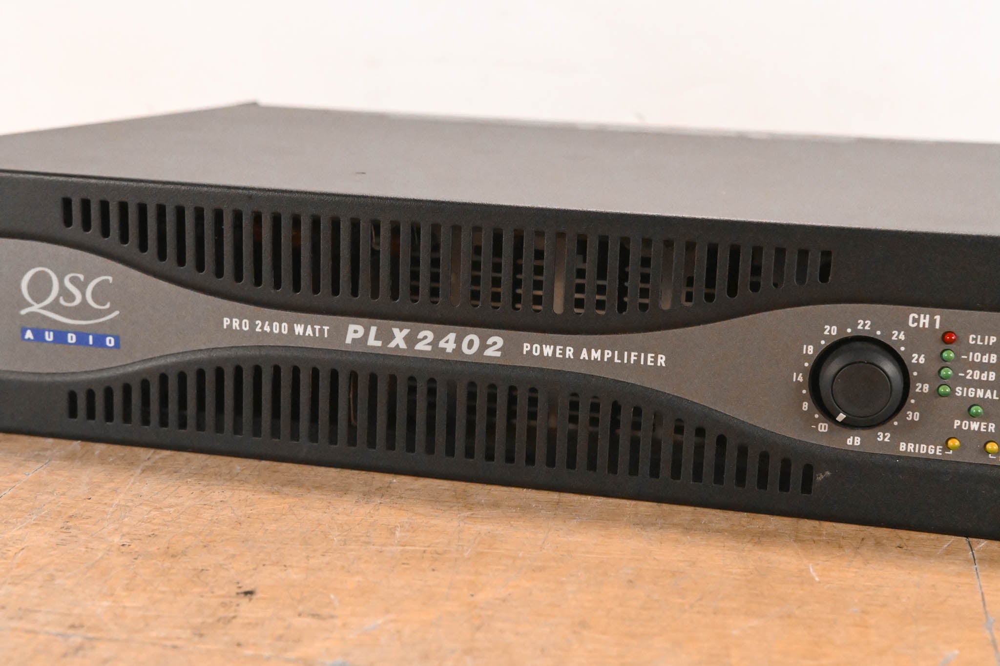 QSC PLX2402 2-Channel Power Amplifier