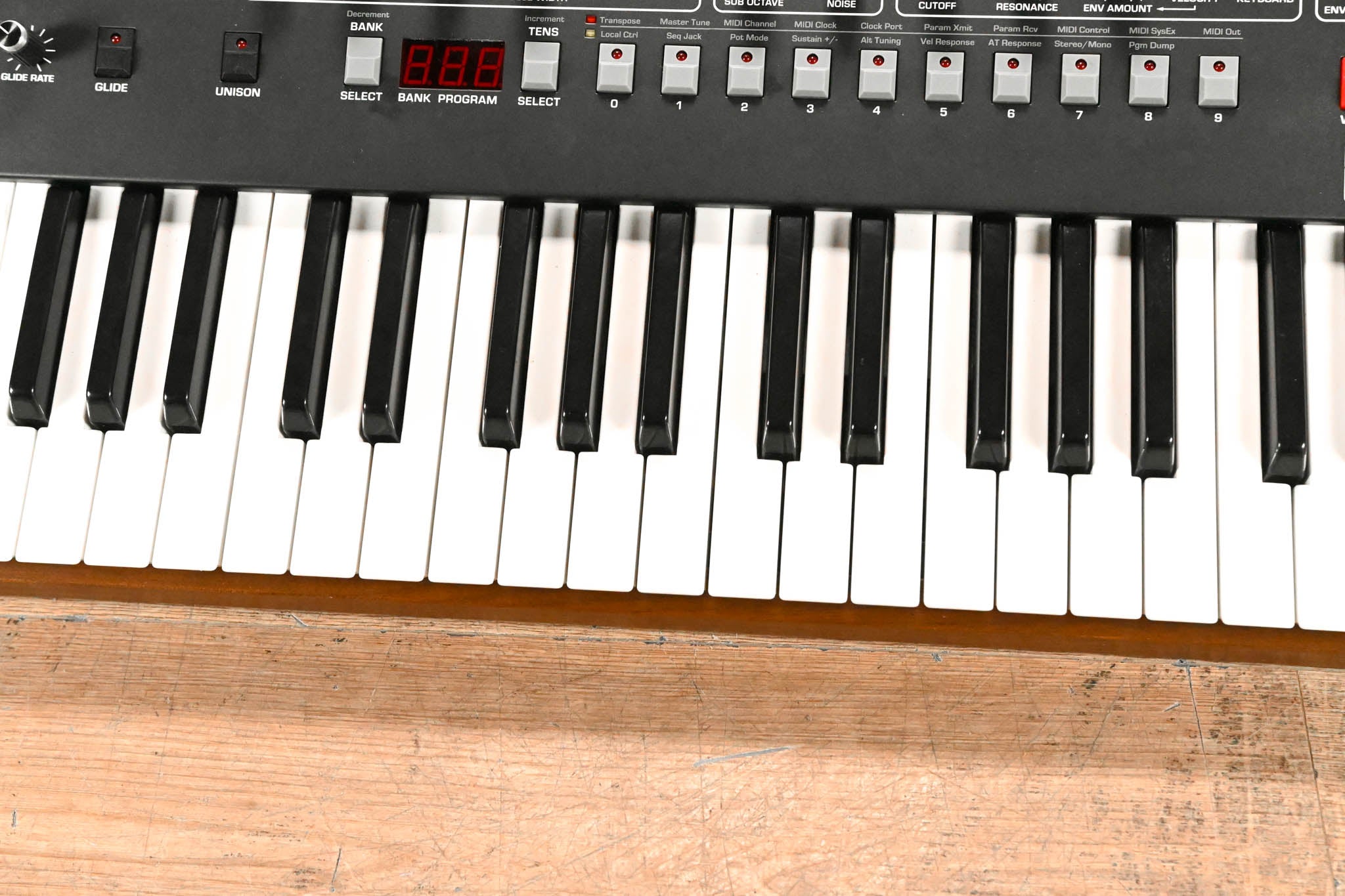 Sequential Prophet-6 49-Key, 6-Voice Analog Synthesizer