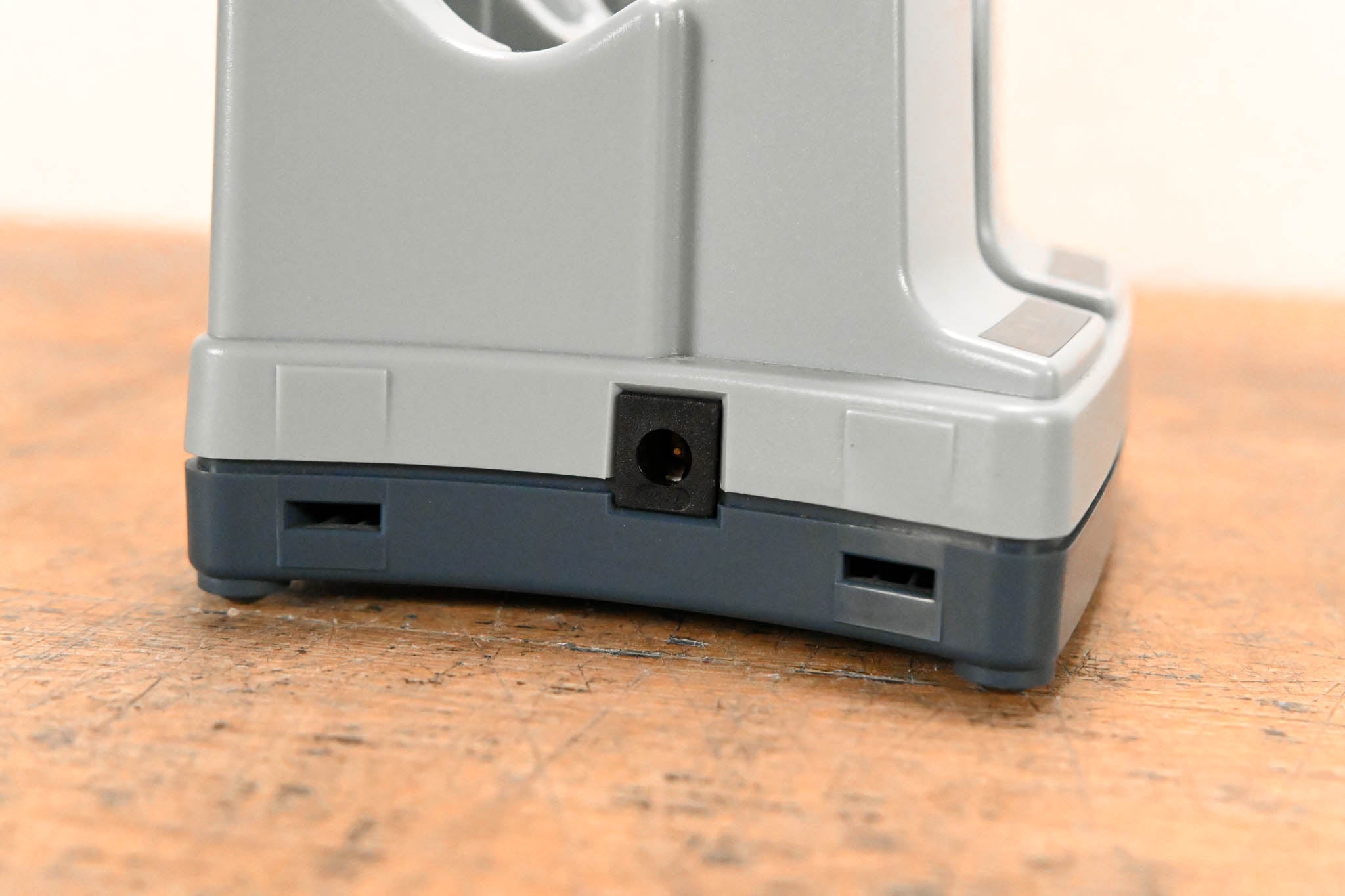 Sennheiser L 2015 Charging Station (NO POWER SUPPLY)