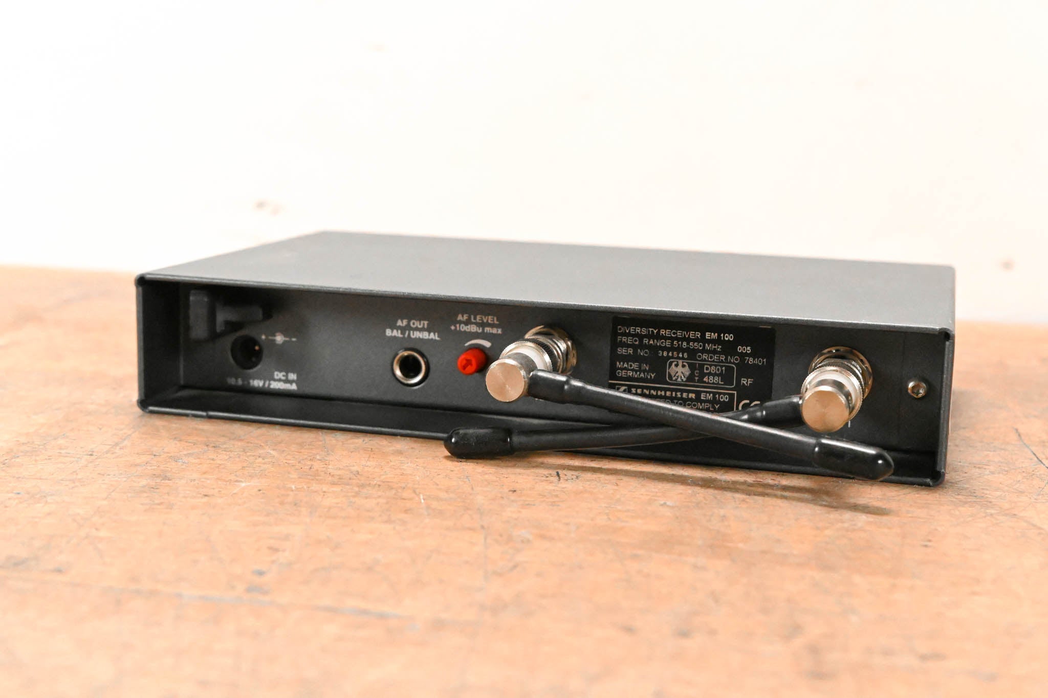 Sennheiser EM 100 Wireless Receiver - 518-550 MHz (NO POWER SUPPLY)