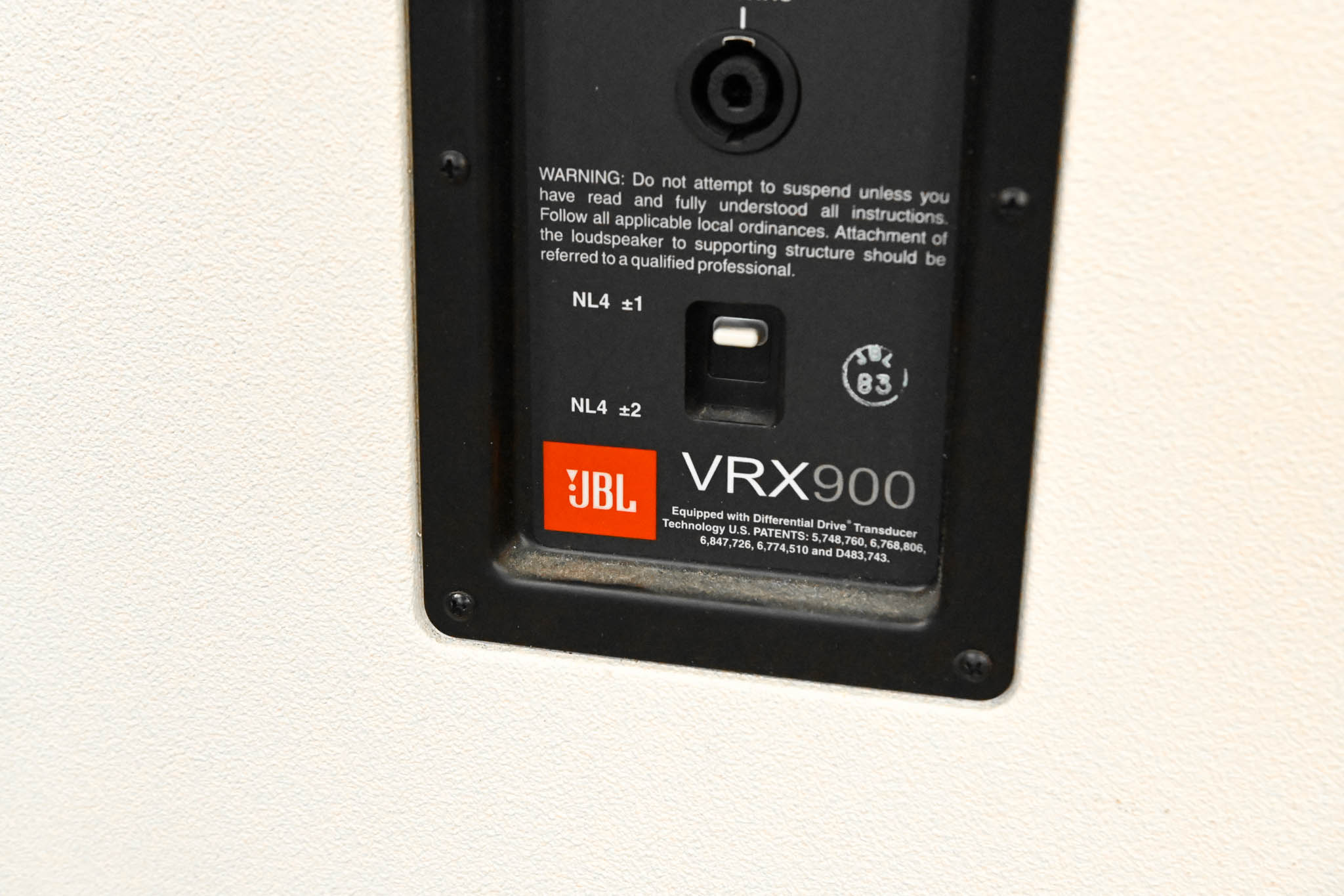 JBL VRX915S-WH 15" Bass Reflex Subwoofer