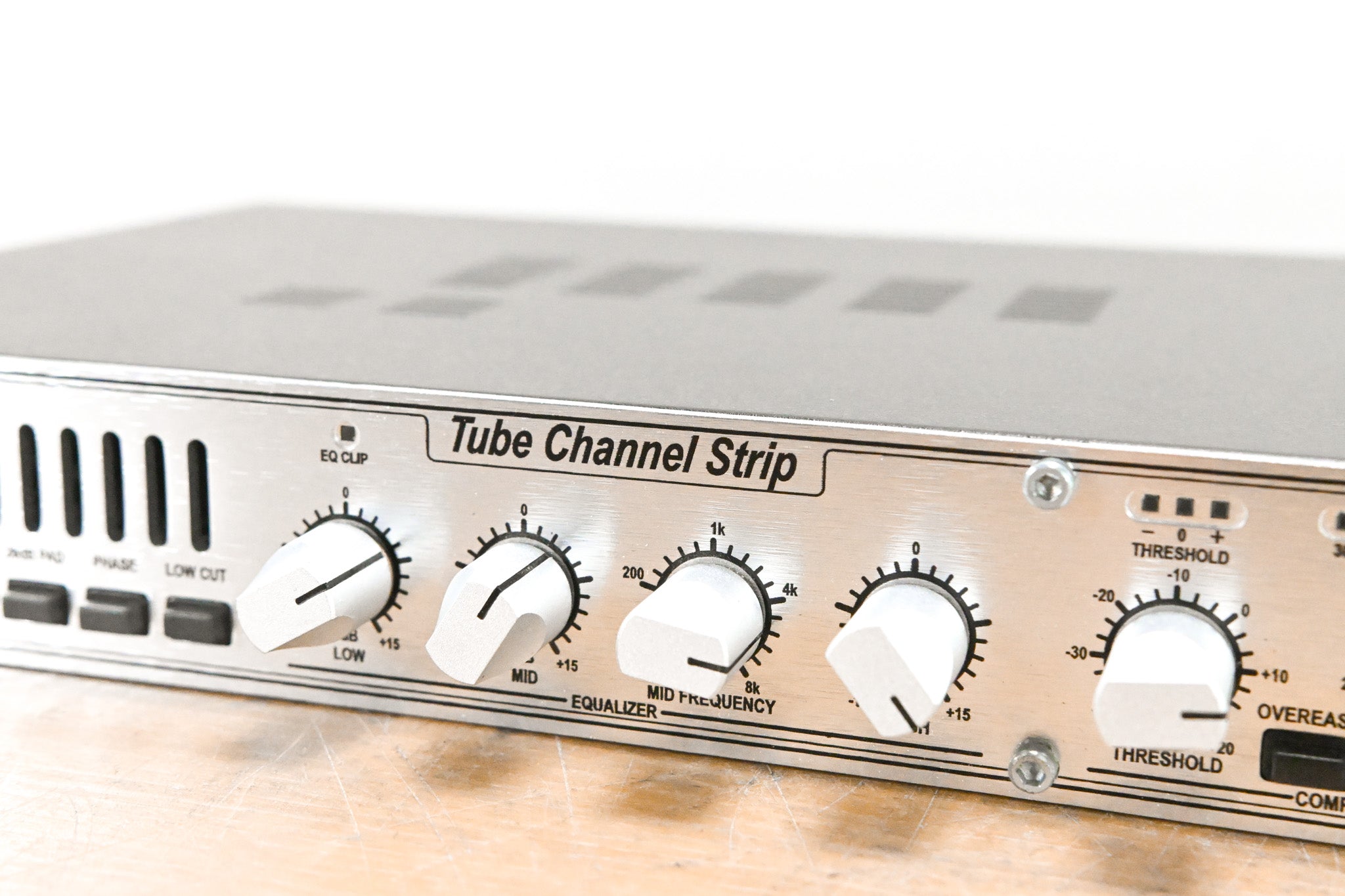dbx 376 Tube Channel Strip with Digital Out