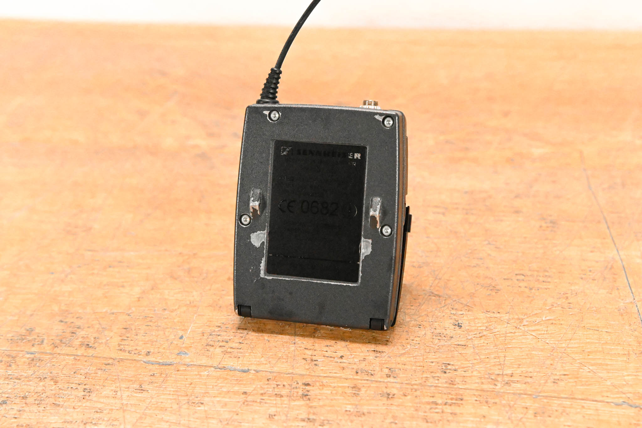 Sennheiser SK 100 G2 Wireless Bodypack Transmitter B Range: 626-662 MHz