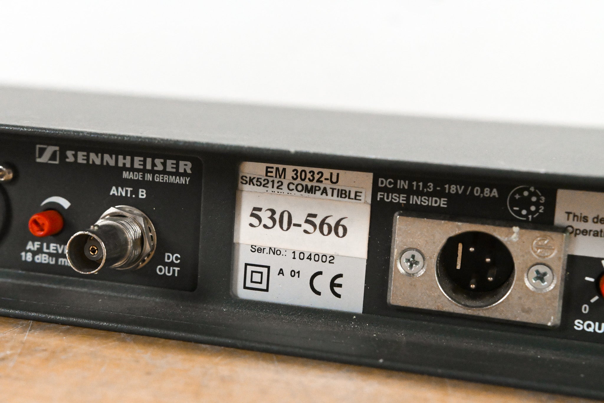 Sennheiser EM 3532-U Mikroport Receiver w/ SK5212-II Packs 530-566MHz